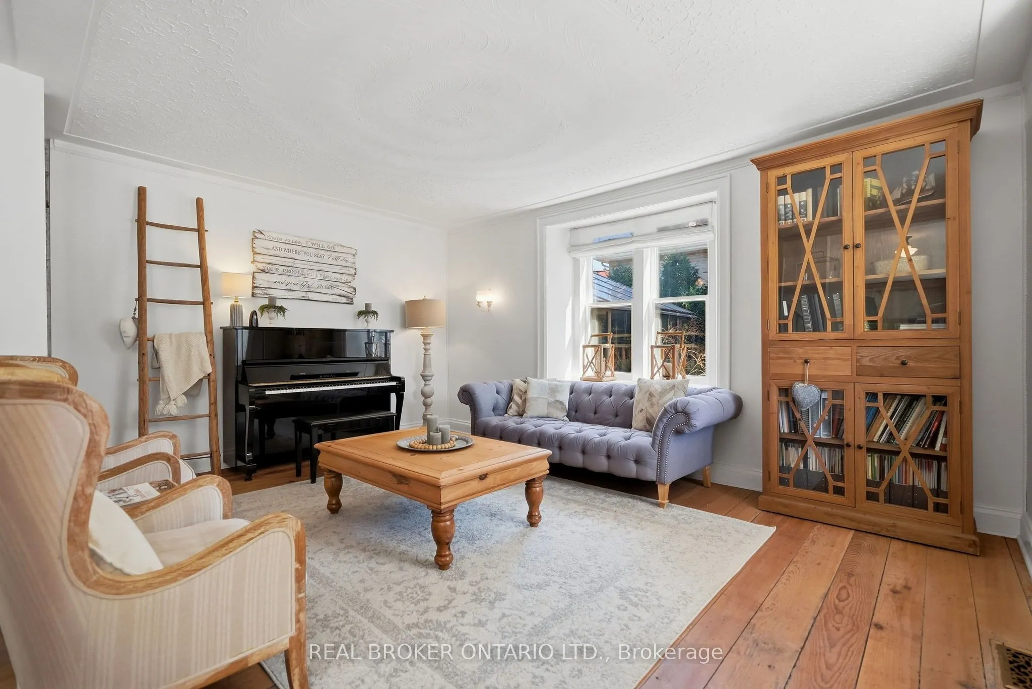 1264 Old 8 Highway