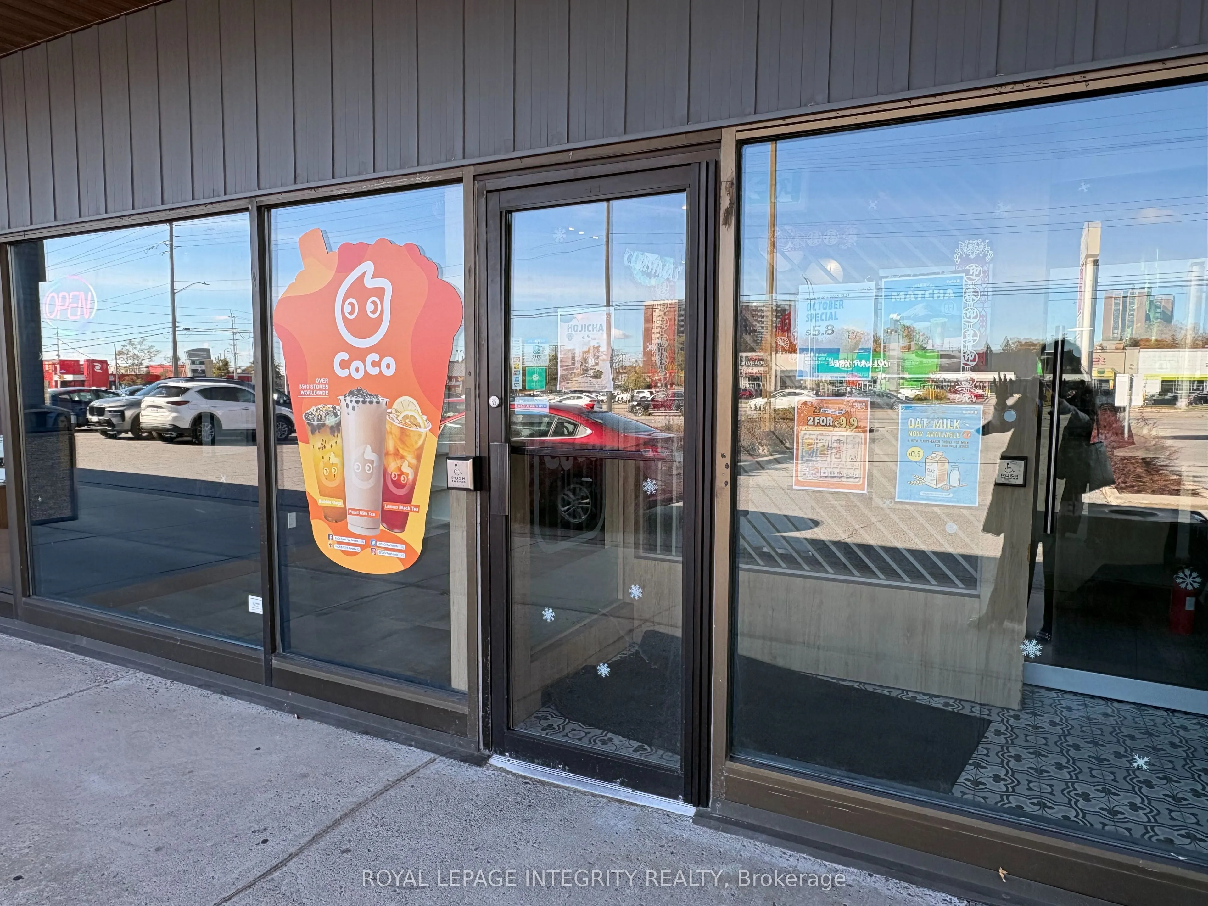 1568 Merivale Road #12