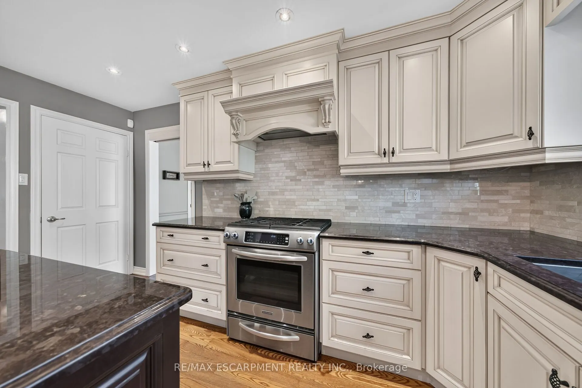 14 Cottonwood Court