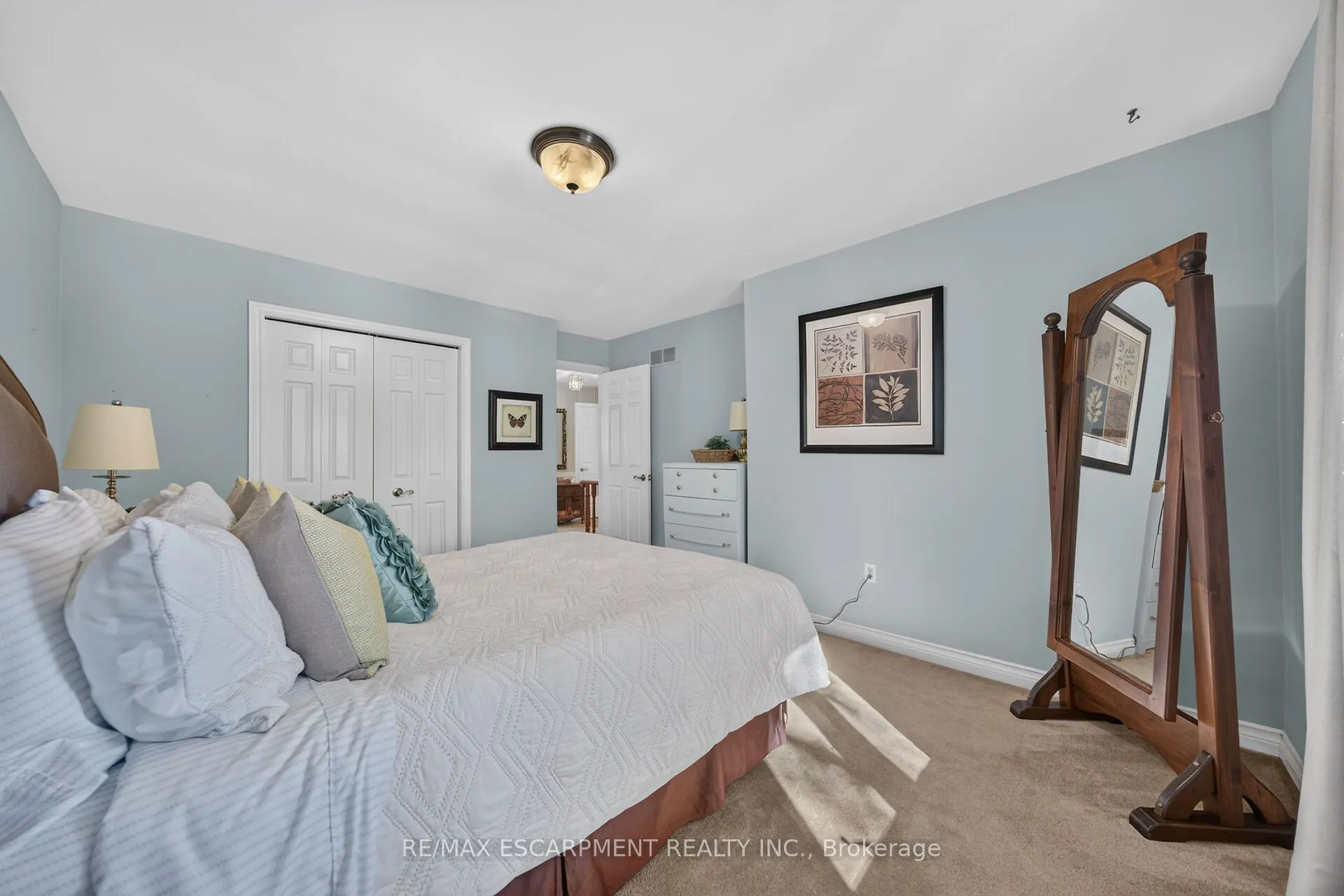 14 Cottonwood Court