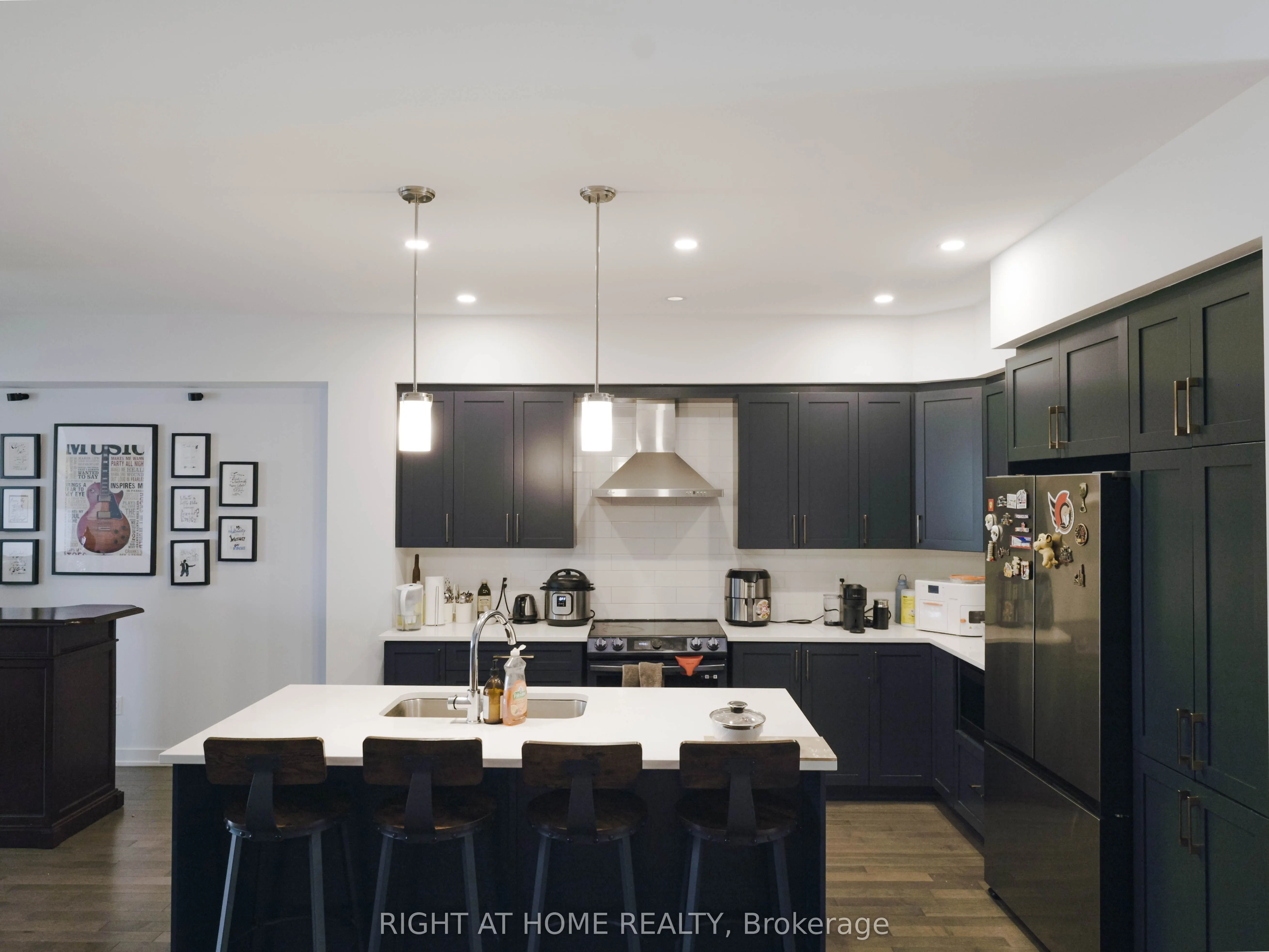 149 Wabikon Crescent
