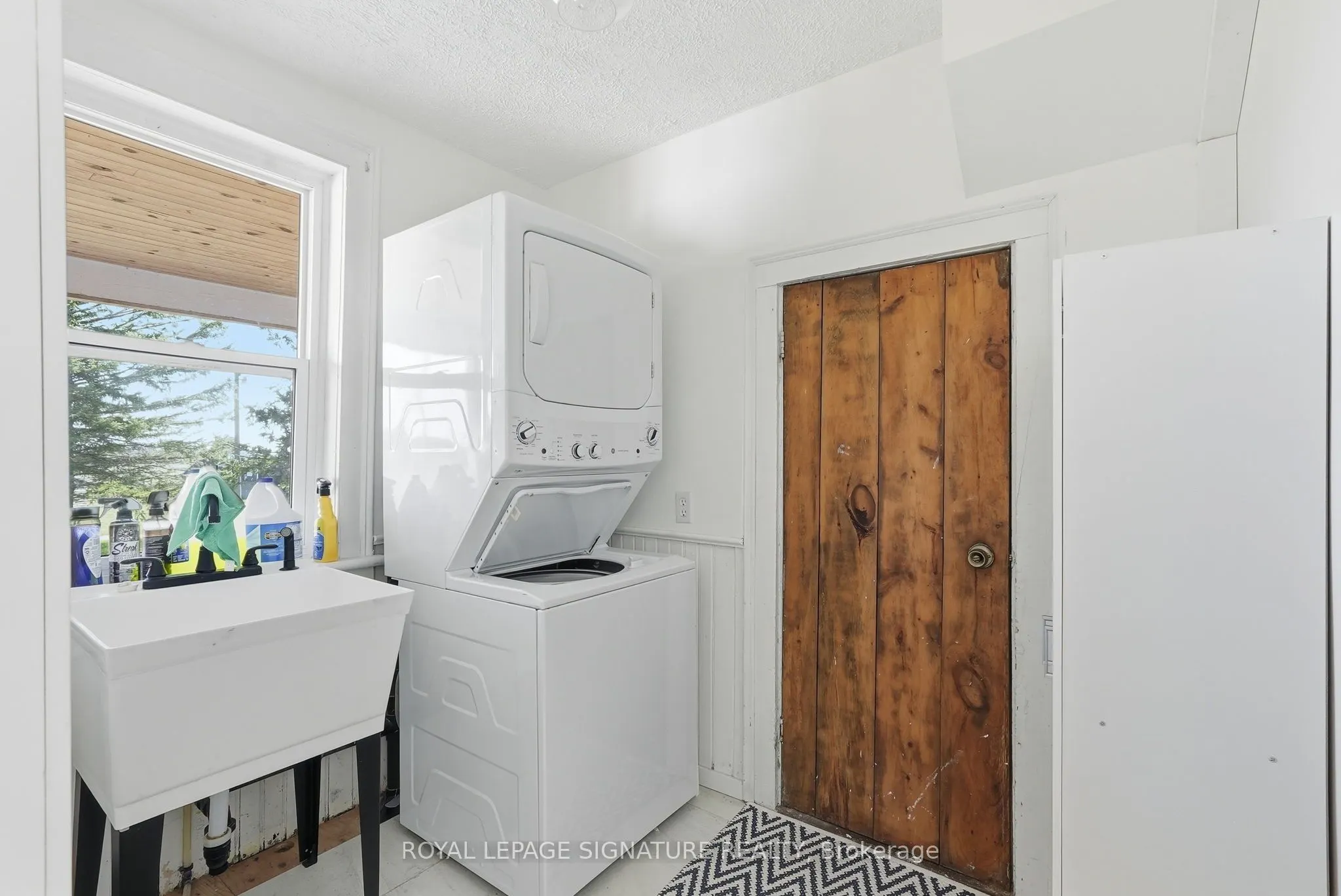 482470 Colpoys Range Road