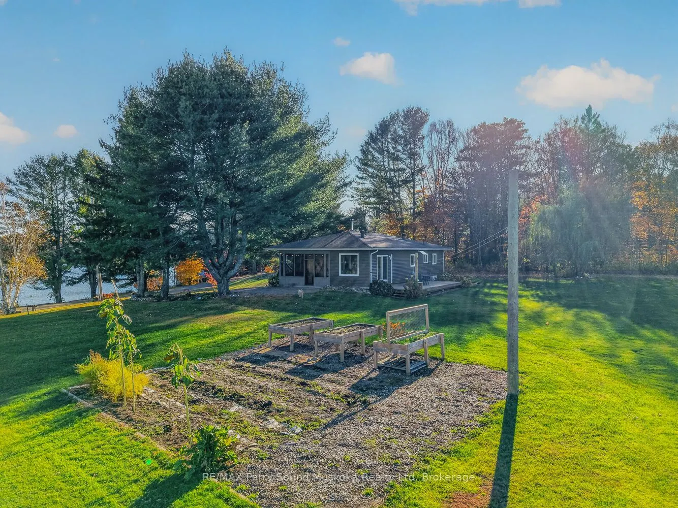 62 Sunnyshore Estate Road