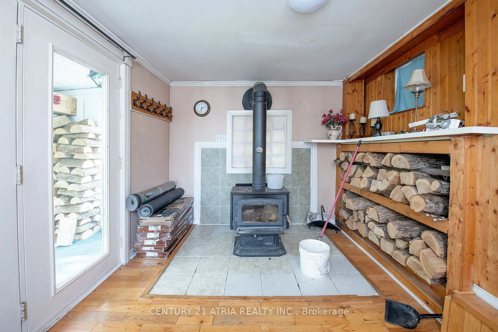 27 Cassell Lane