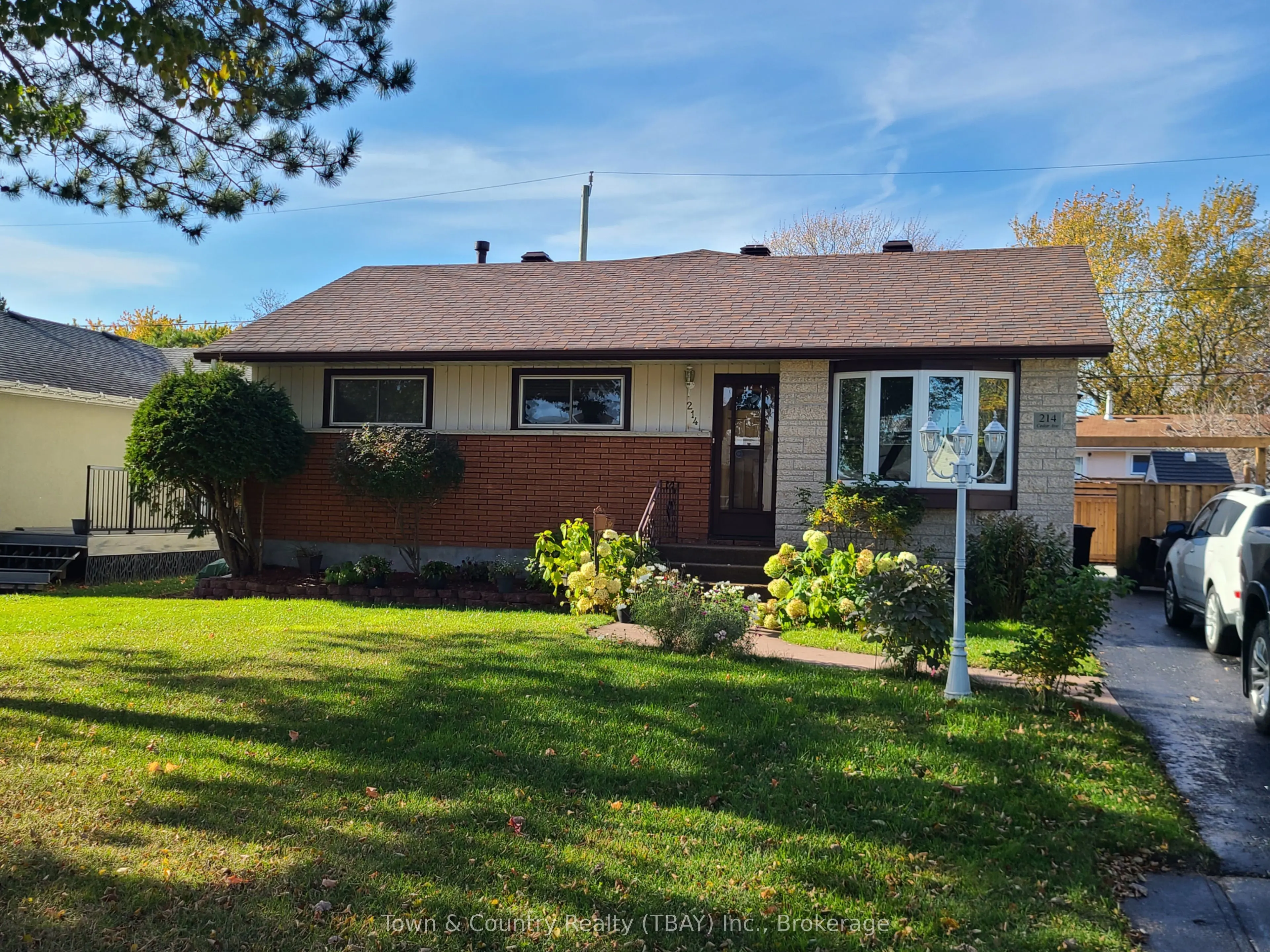 214 Cedar Avenue