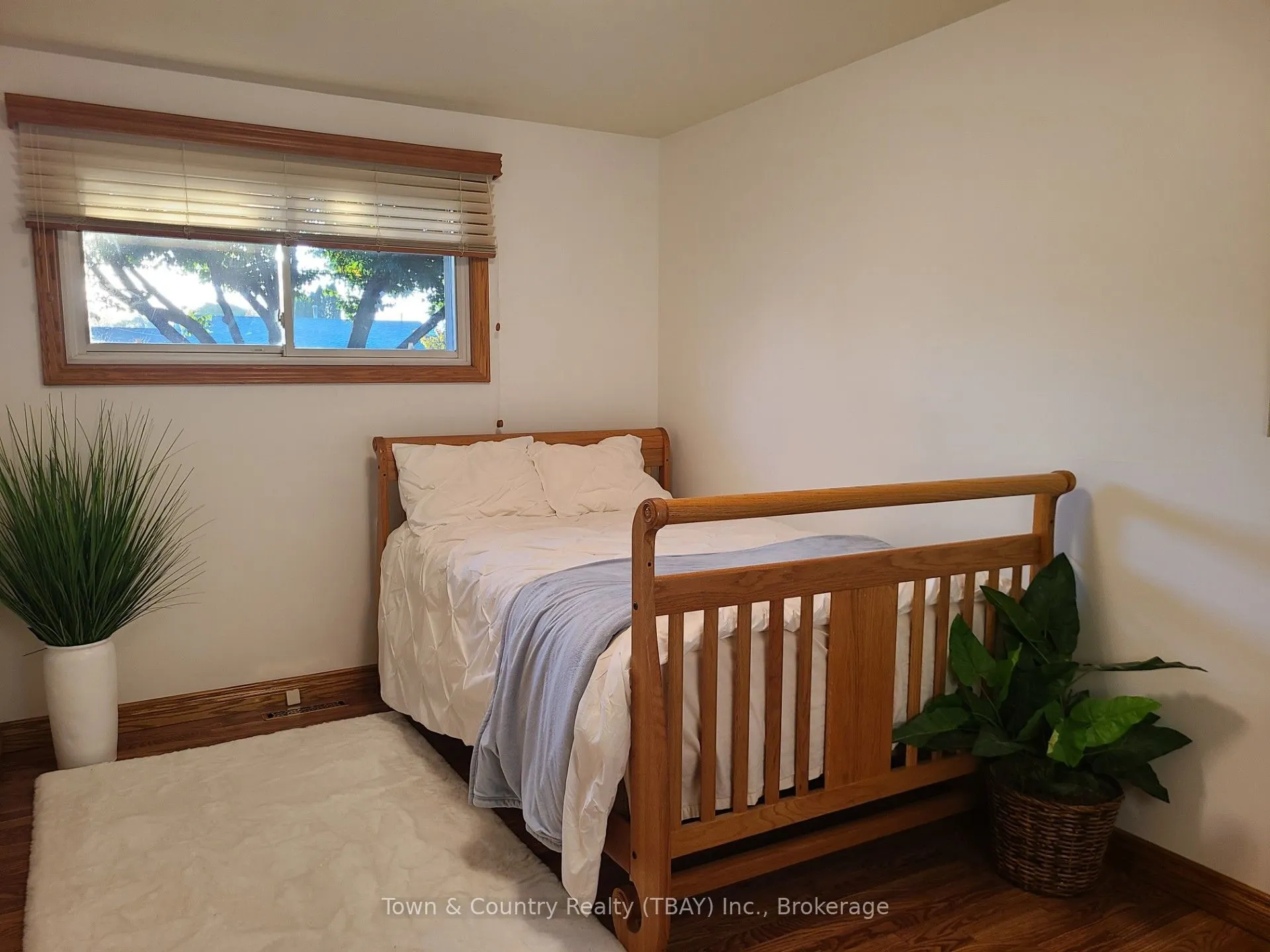 214 Cedar Avenue
