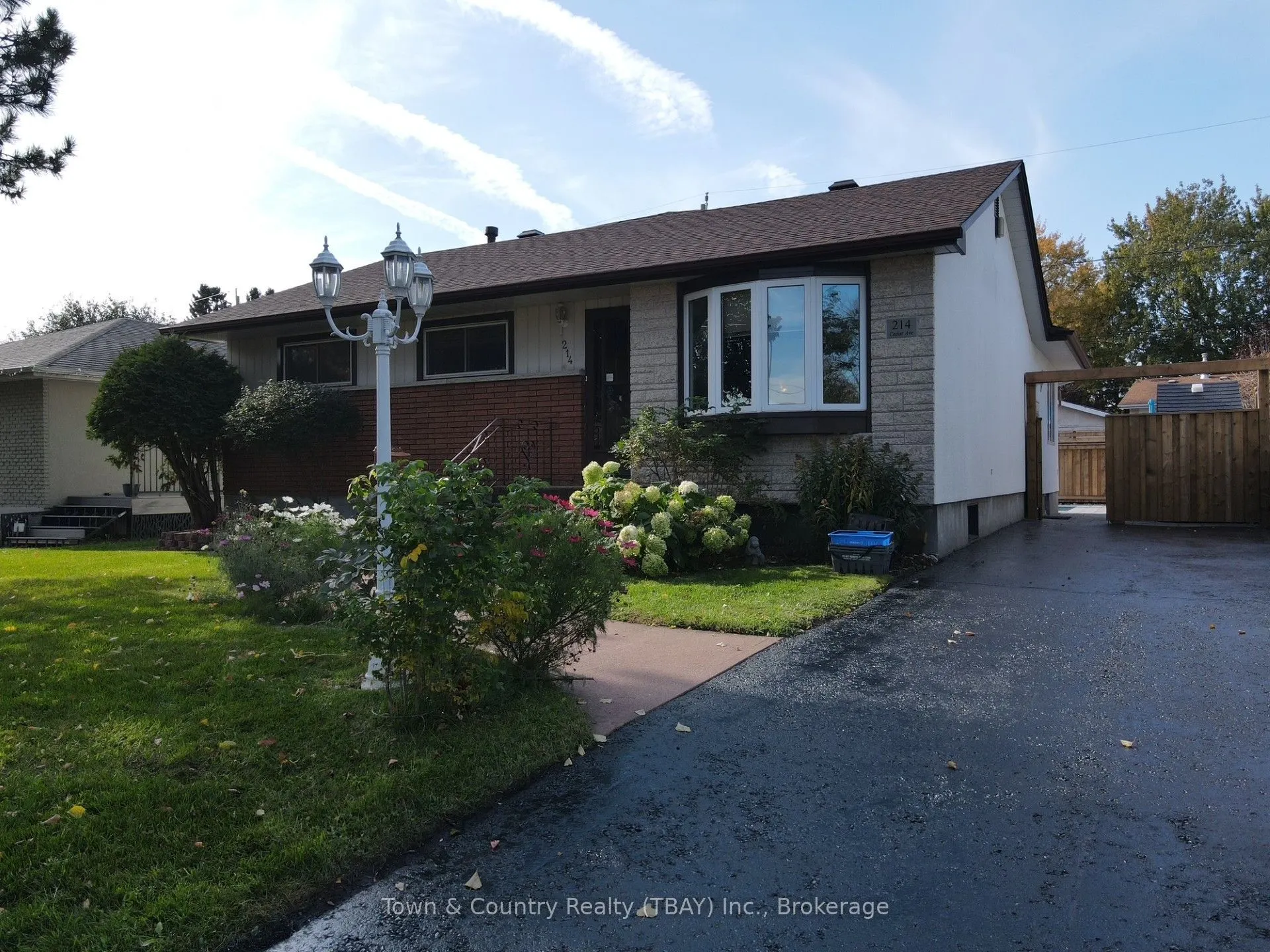 214 Cedar Avenue