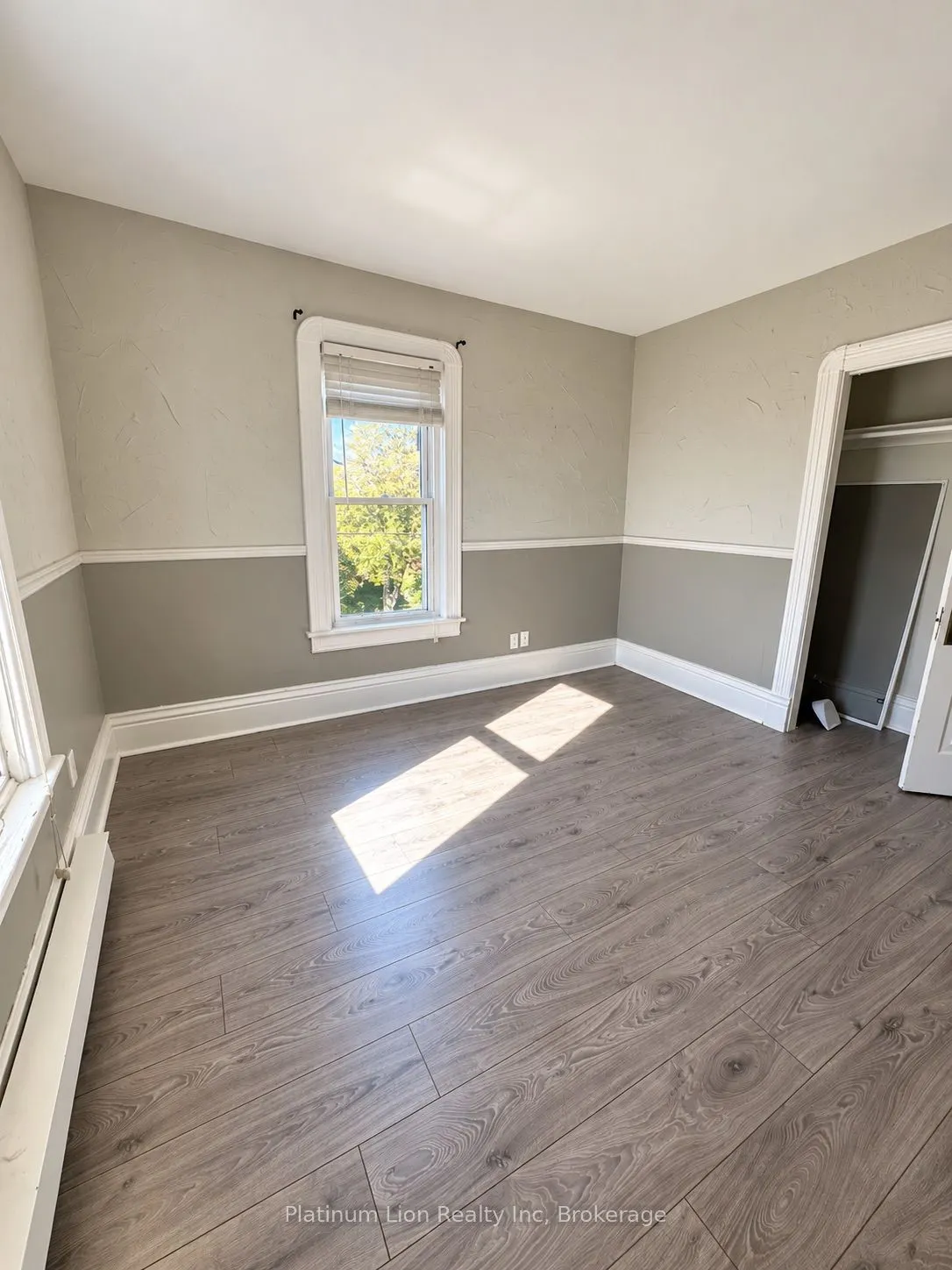 25 Sugarloaf Street #4B