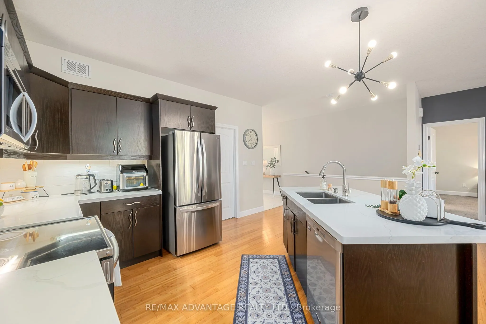 290 Walnut Street