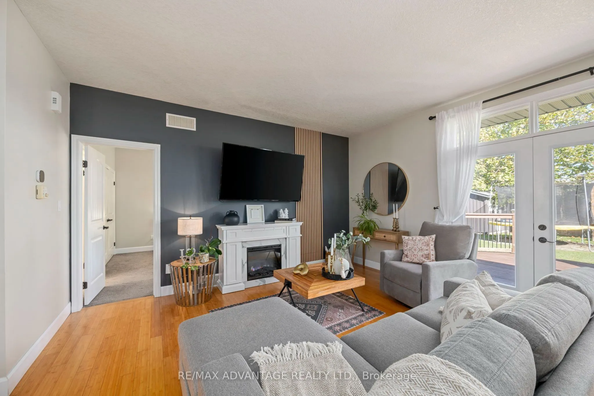 290 Walnut Street