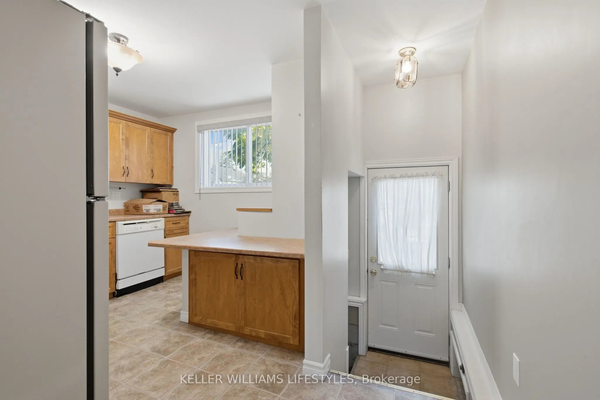 96 Dakin Street