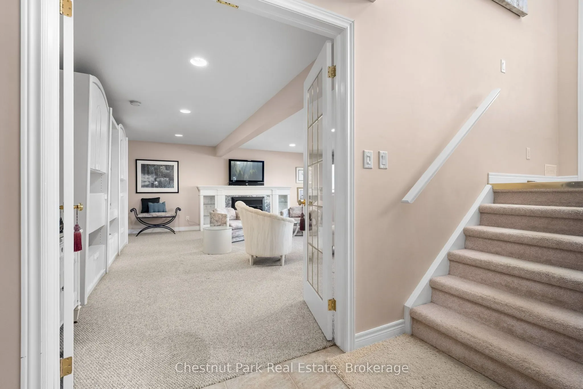27 Kendra Crescent