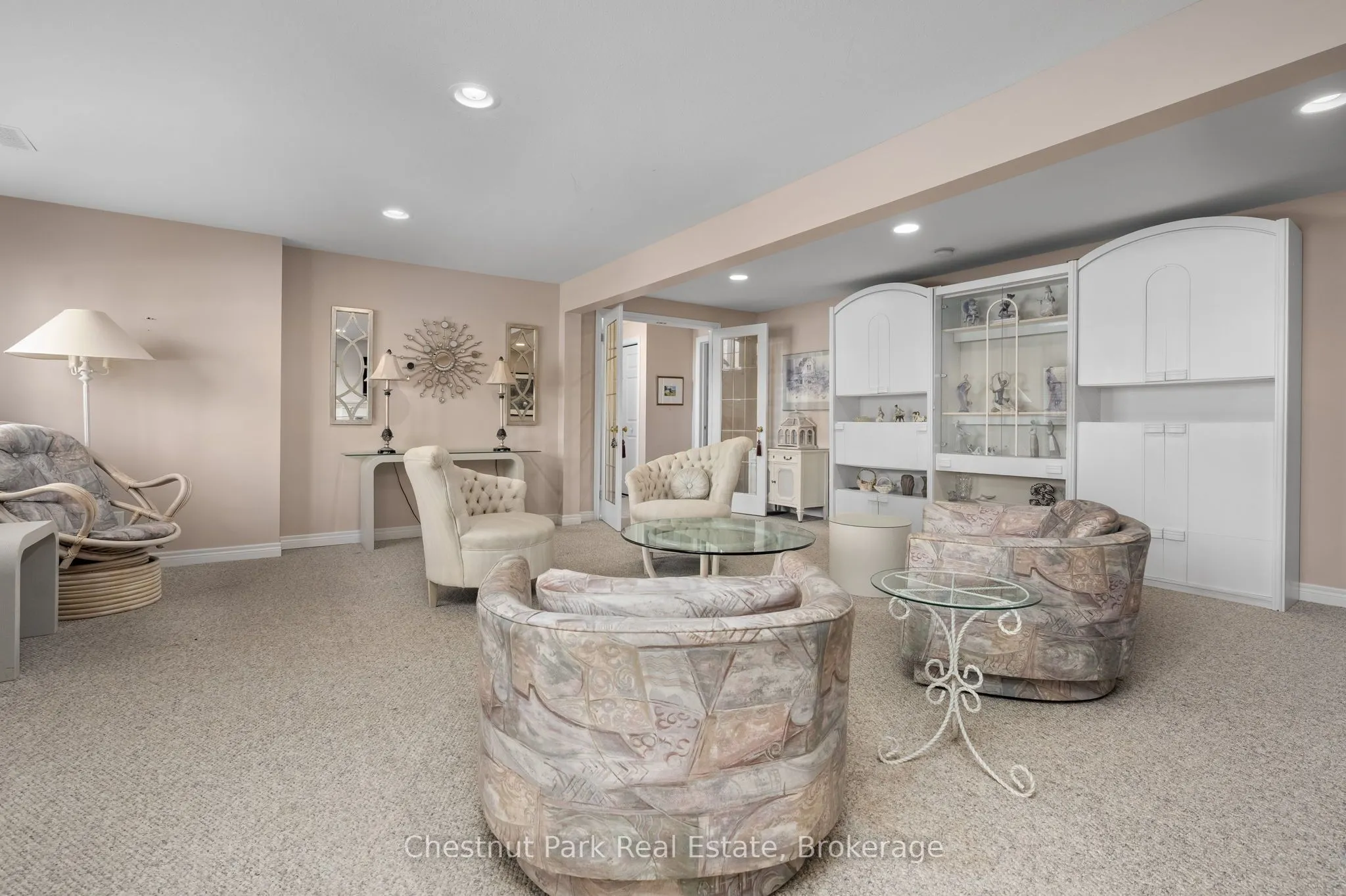 27 Kendra Crescent