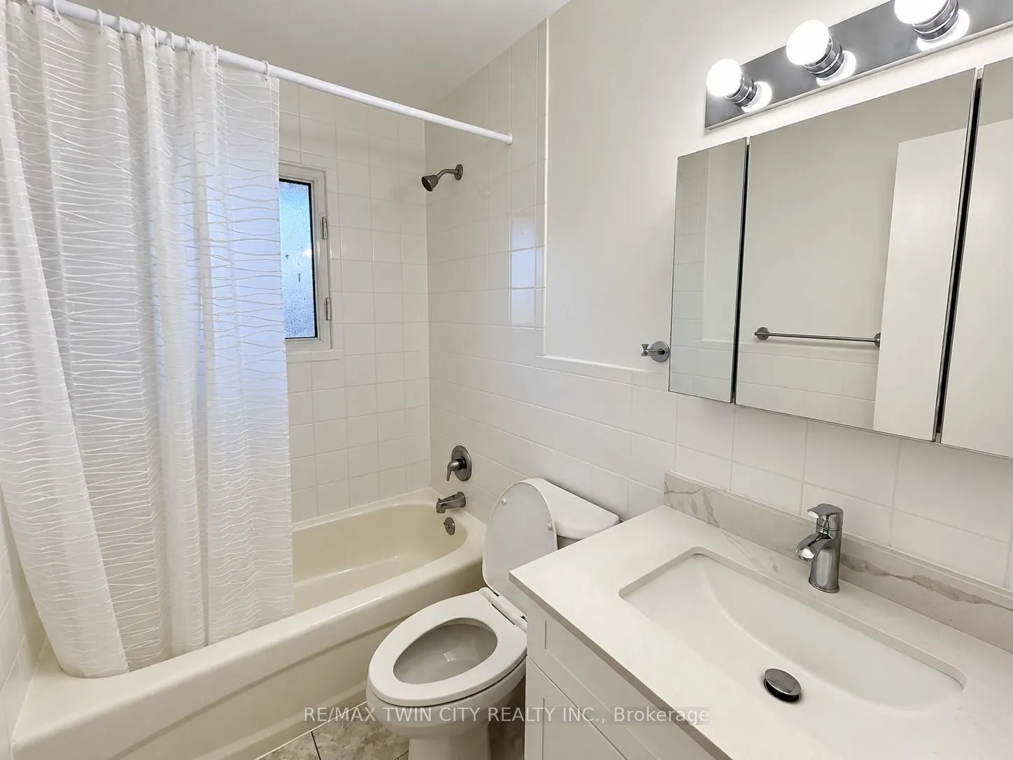 433 Connaught Street #3