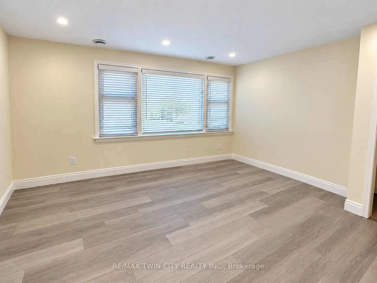 433 Connaught Street #3
