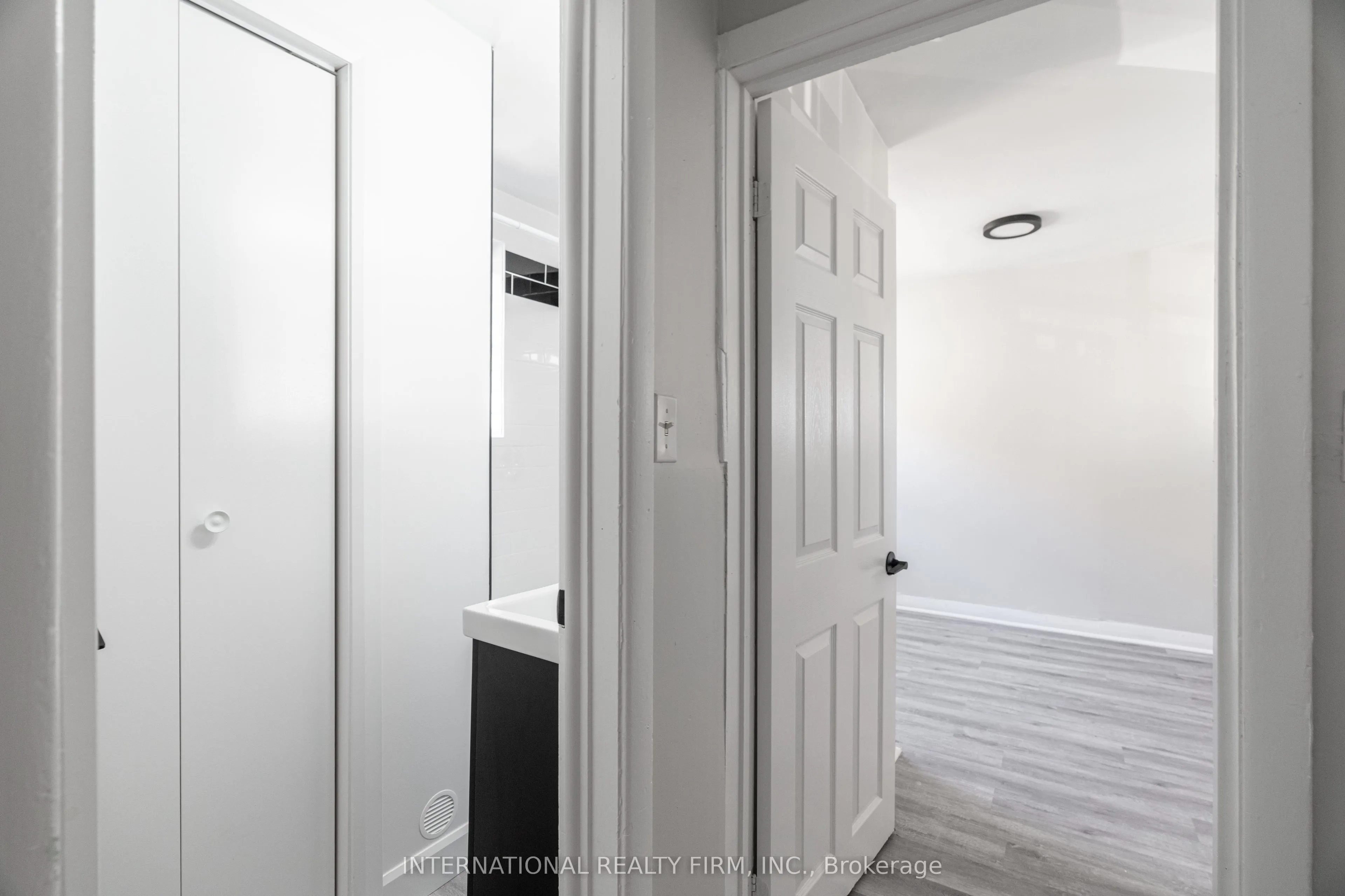 229 Hamilton Road #5