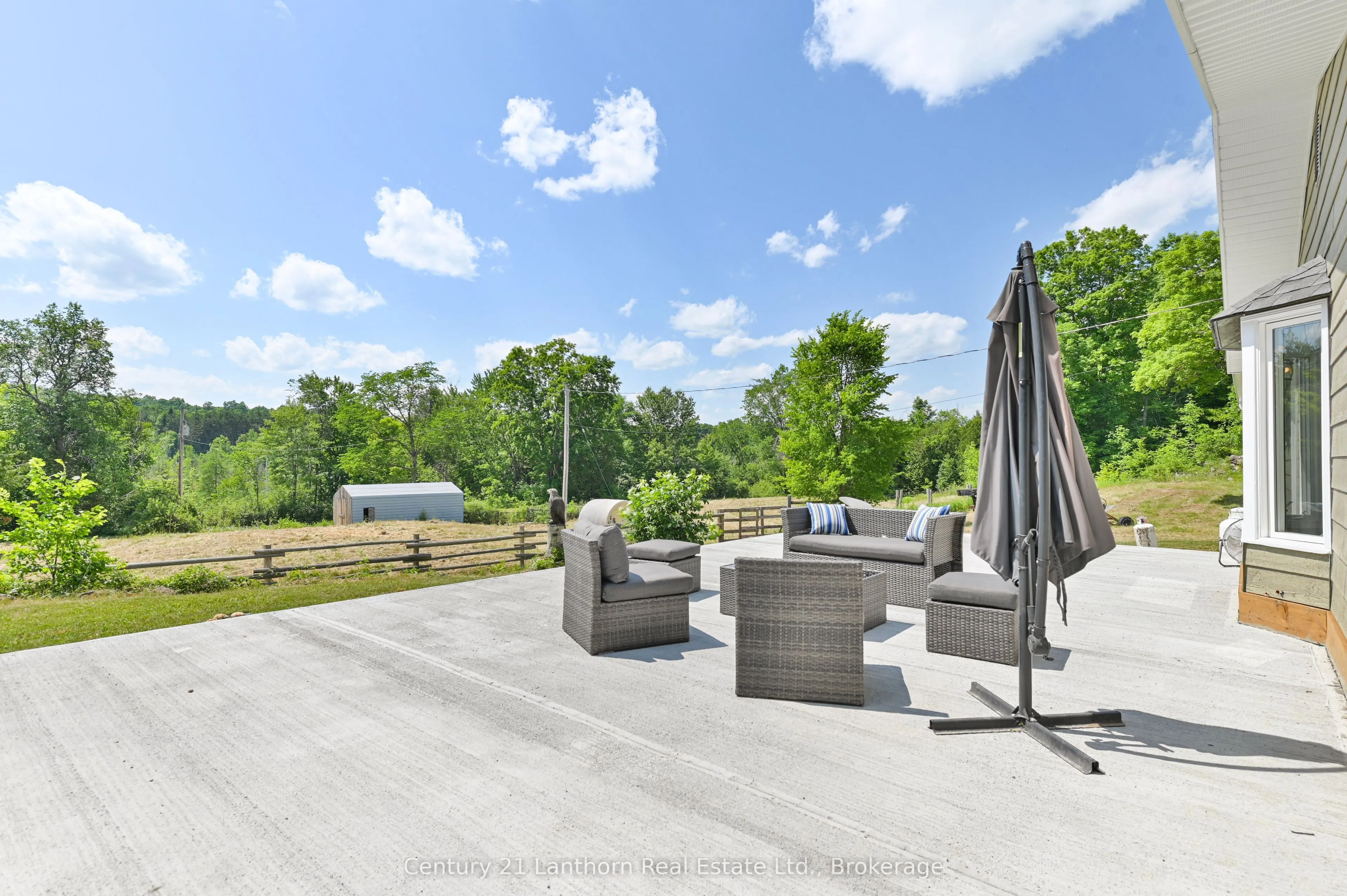 932 Hunt Club Road