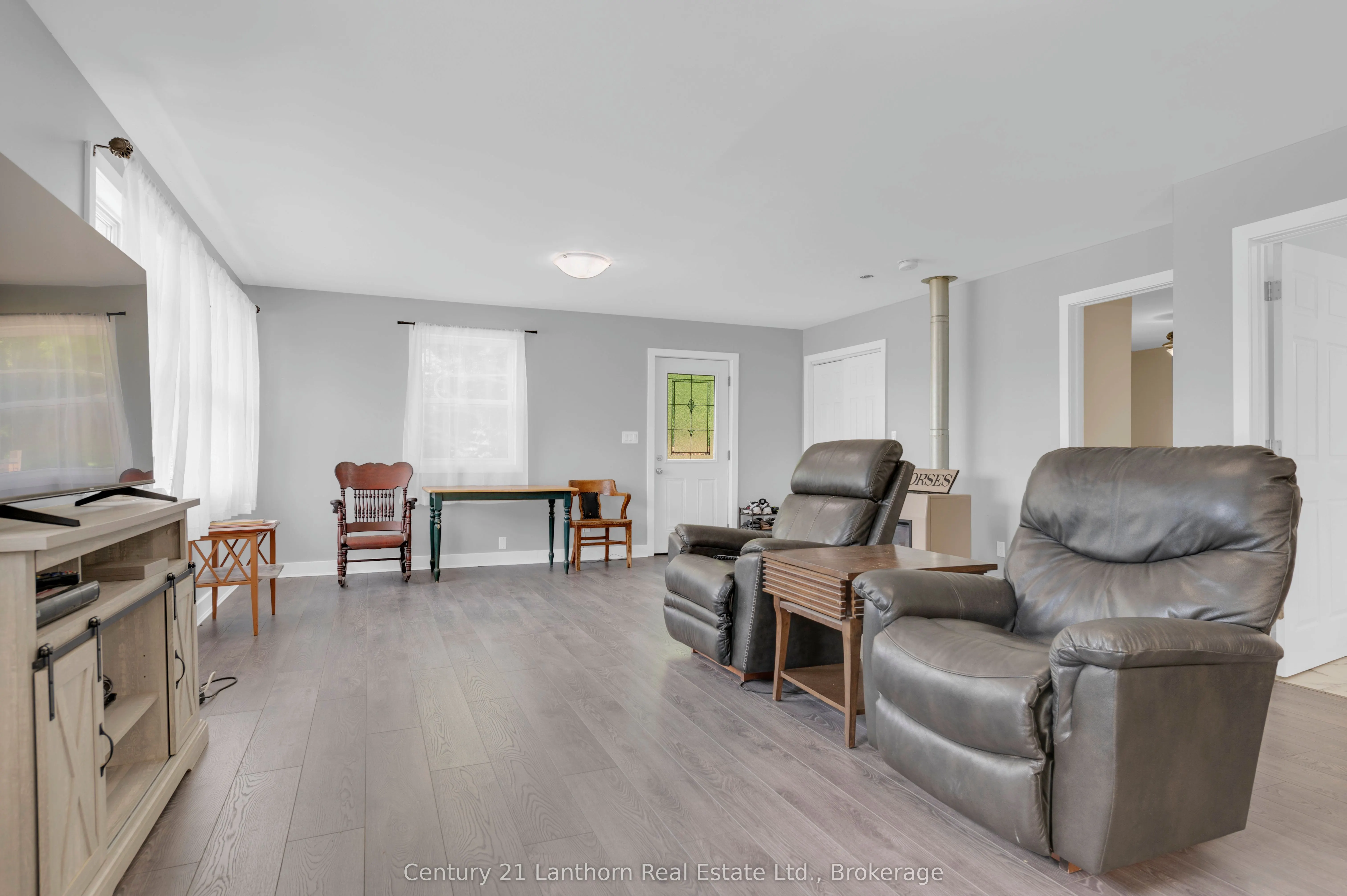 932 Hunt Club Road