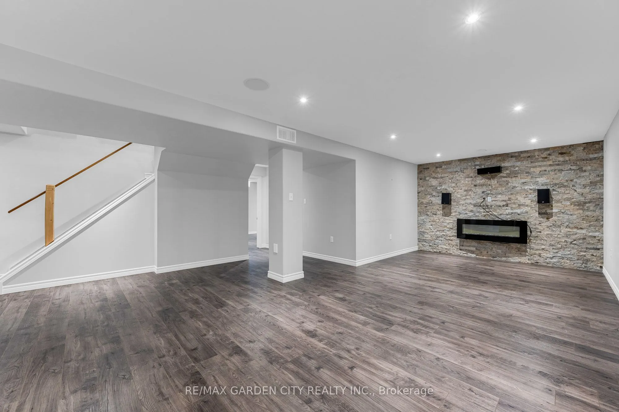 159 Valera Drive #Lower