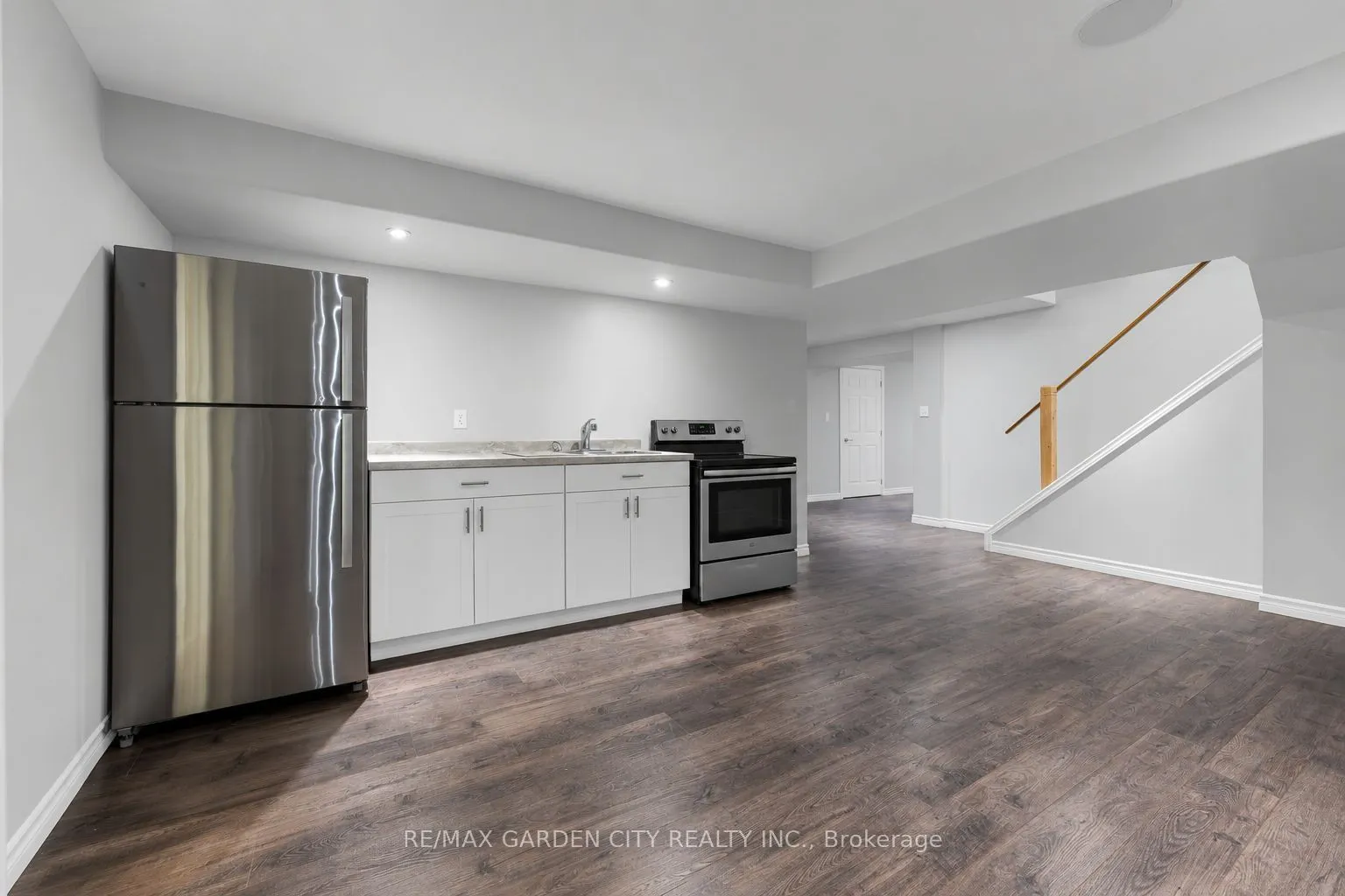 159 Valera Drive #Lower