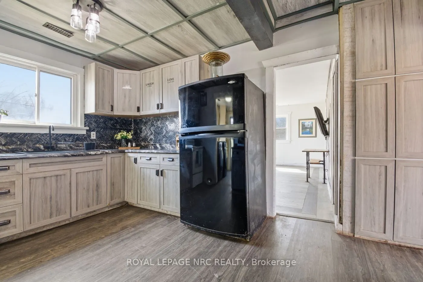 529 Rosehill Road