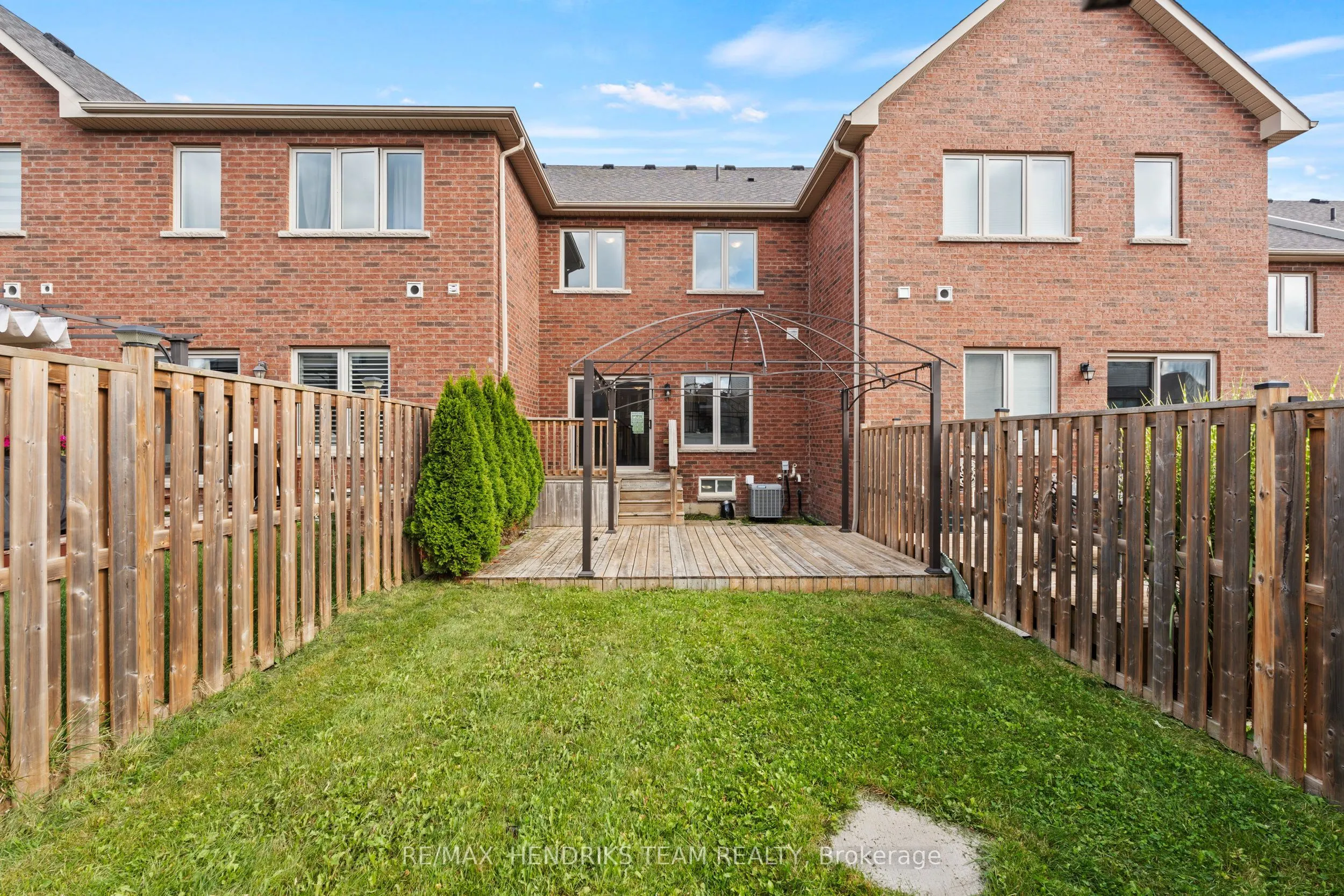 35 Sunset Way