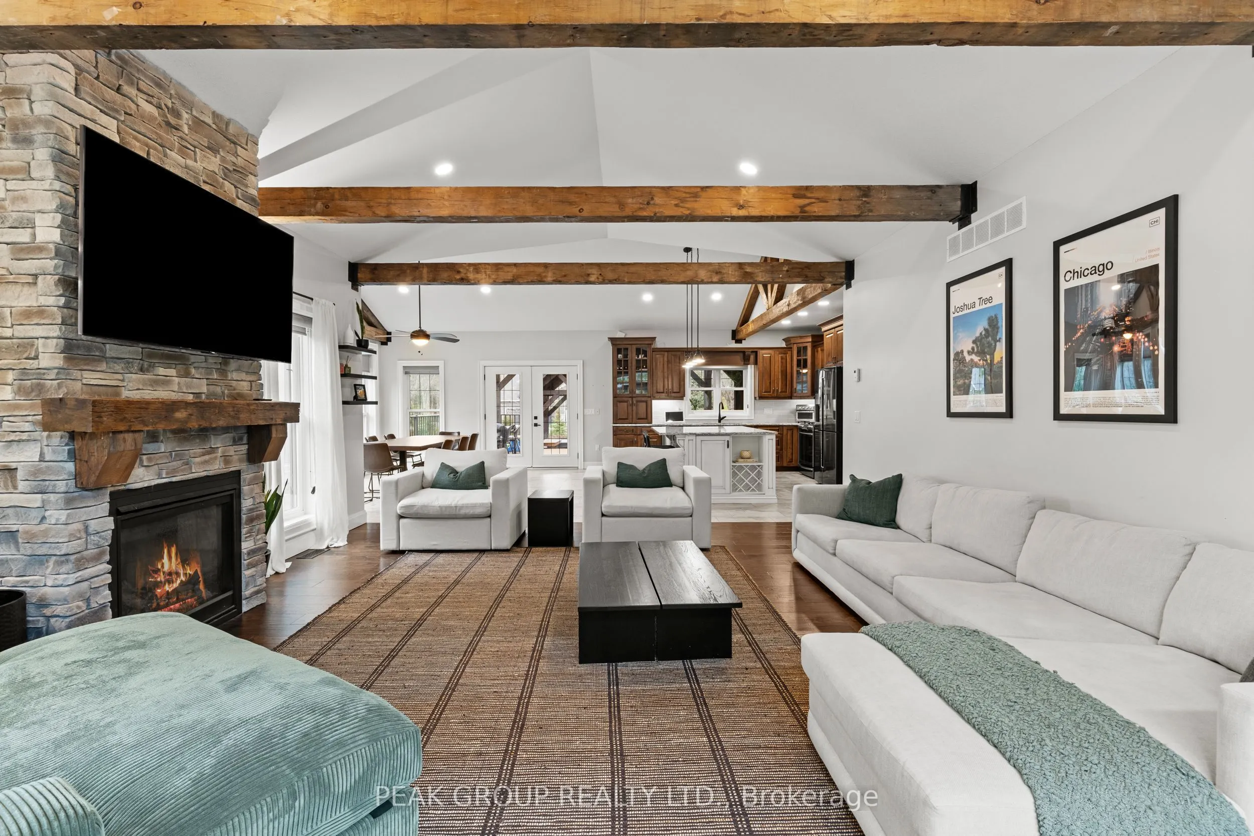 662 Foss Road