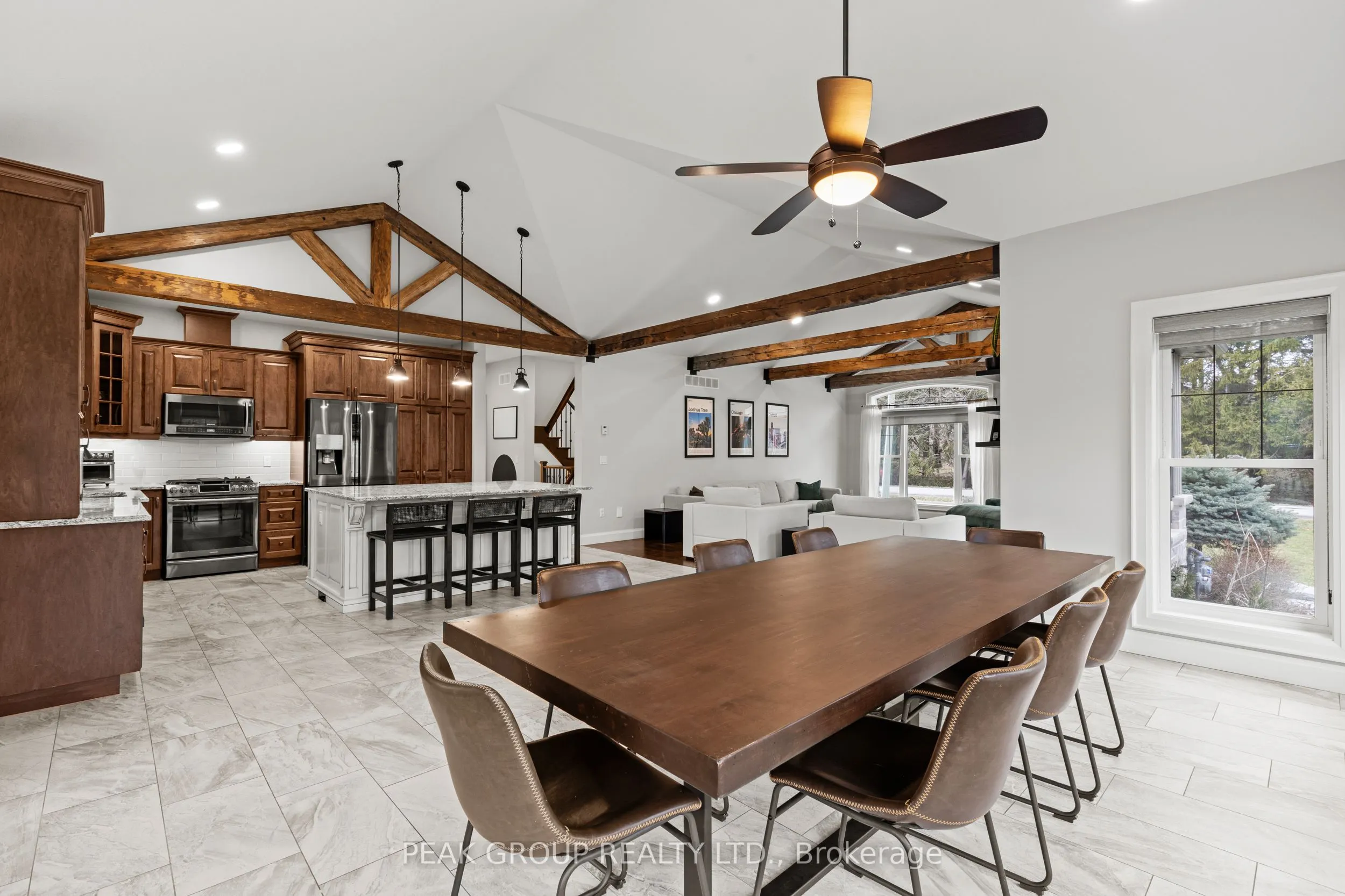 662 Foss Road