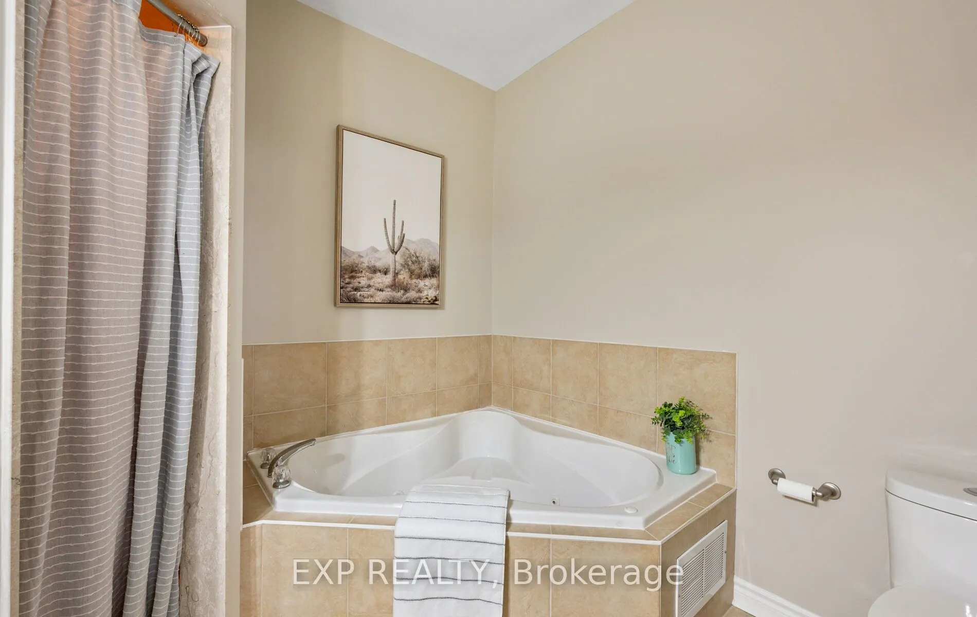 110 Napier Street W #27