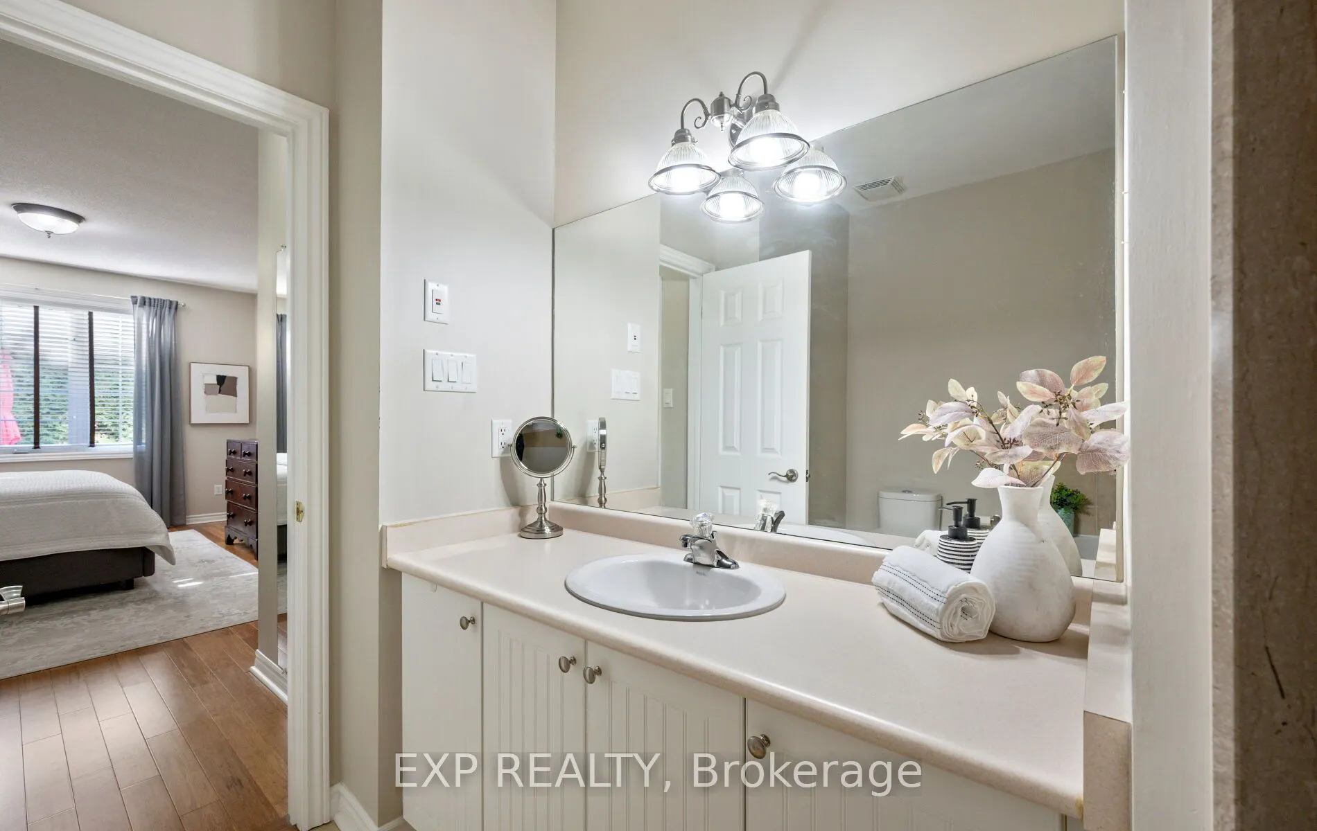 110 Napier Street W #27