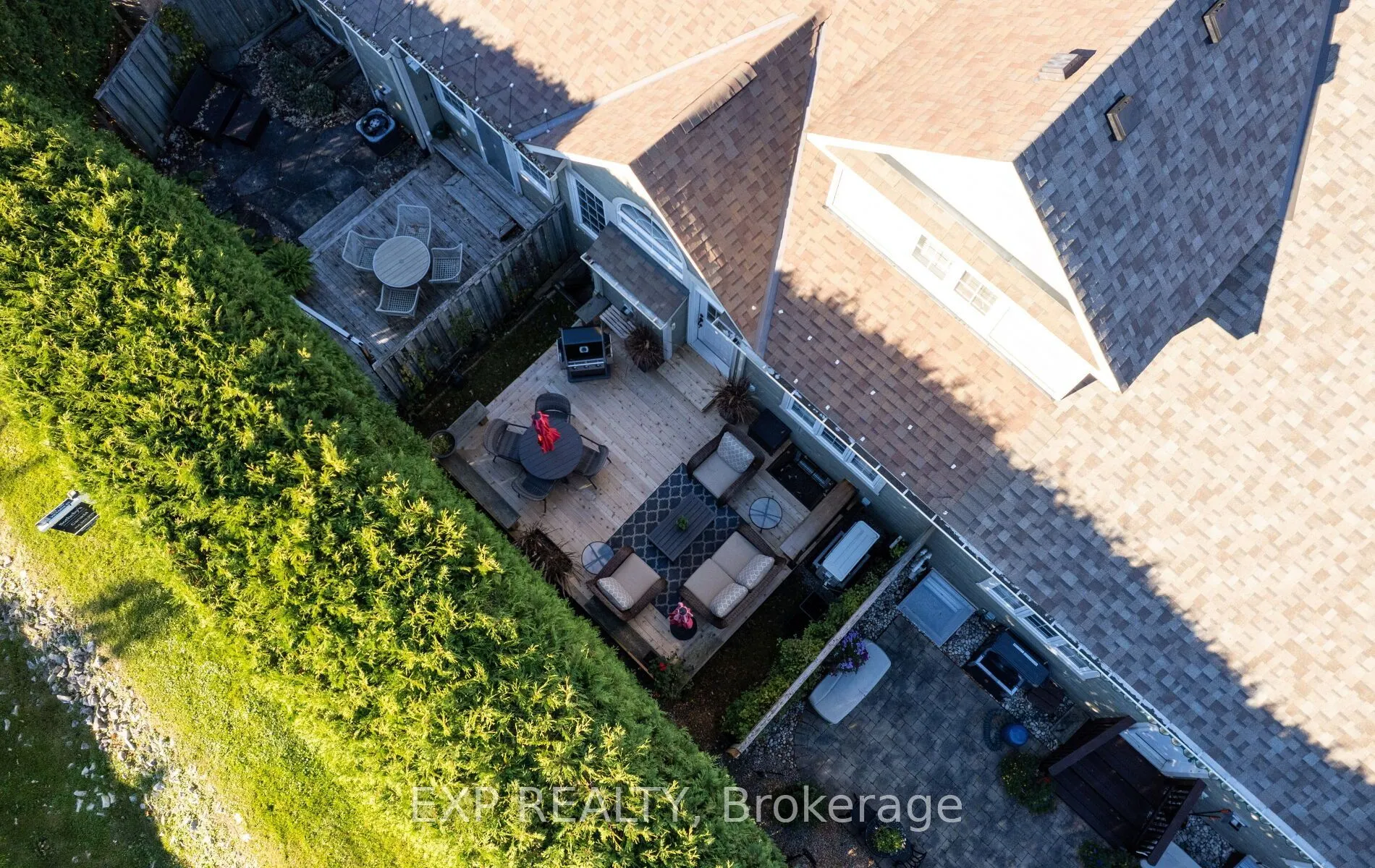 110 Napier Street W #27