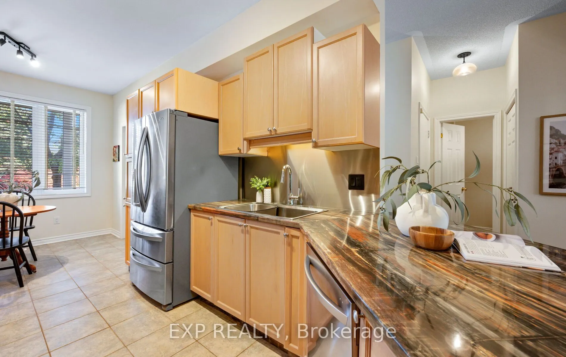 110 Napier Street W #27