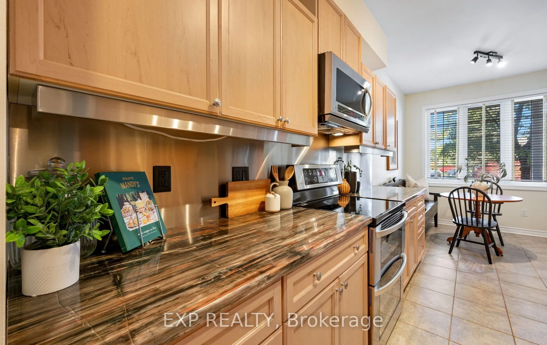 110 Napier Street W #27