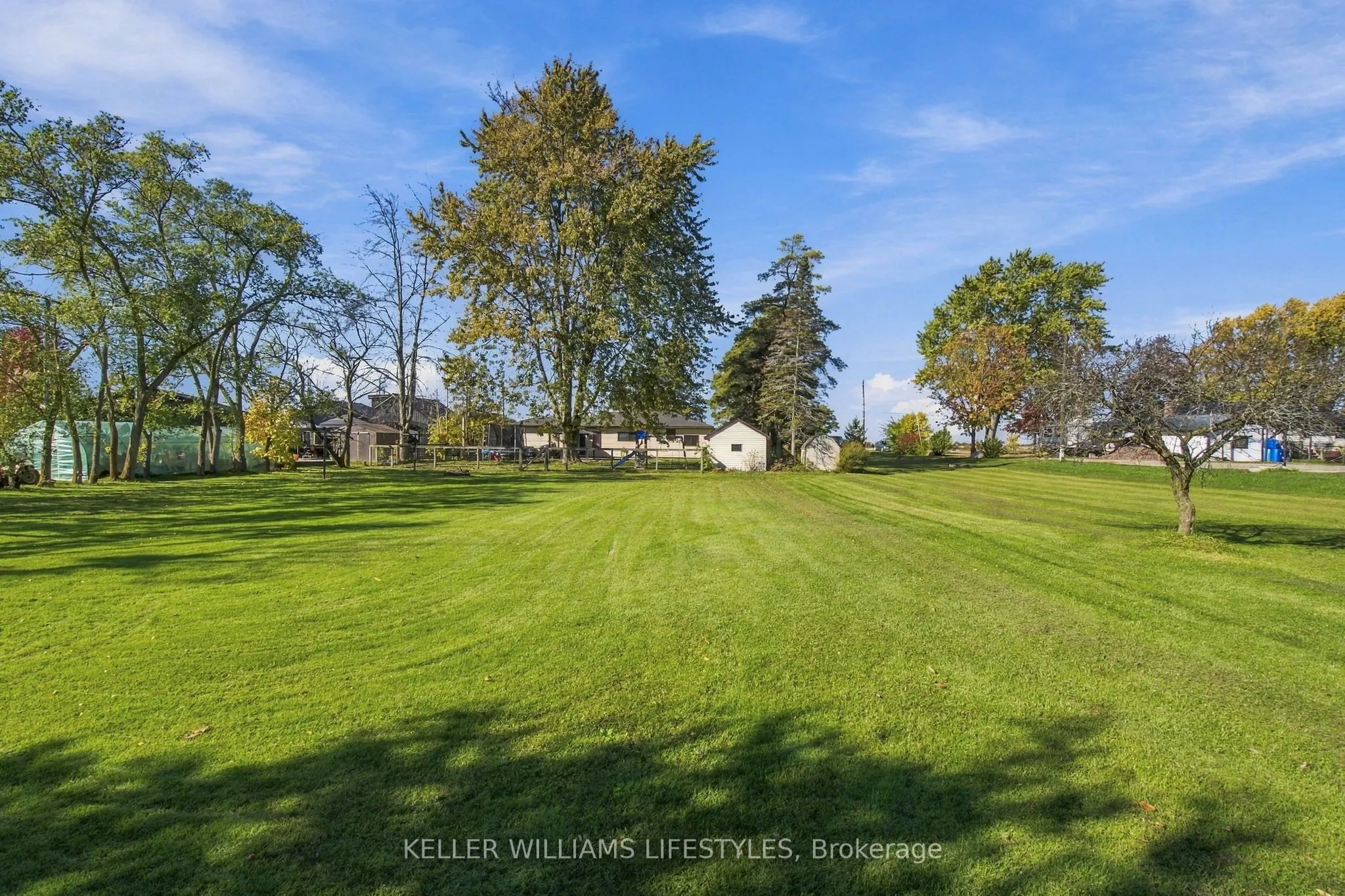 7512 FAIRVIEW Road