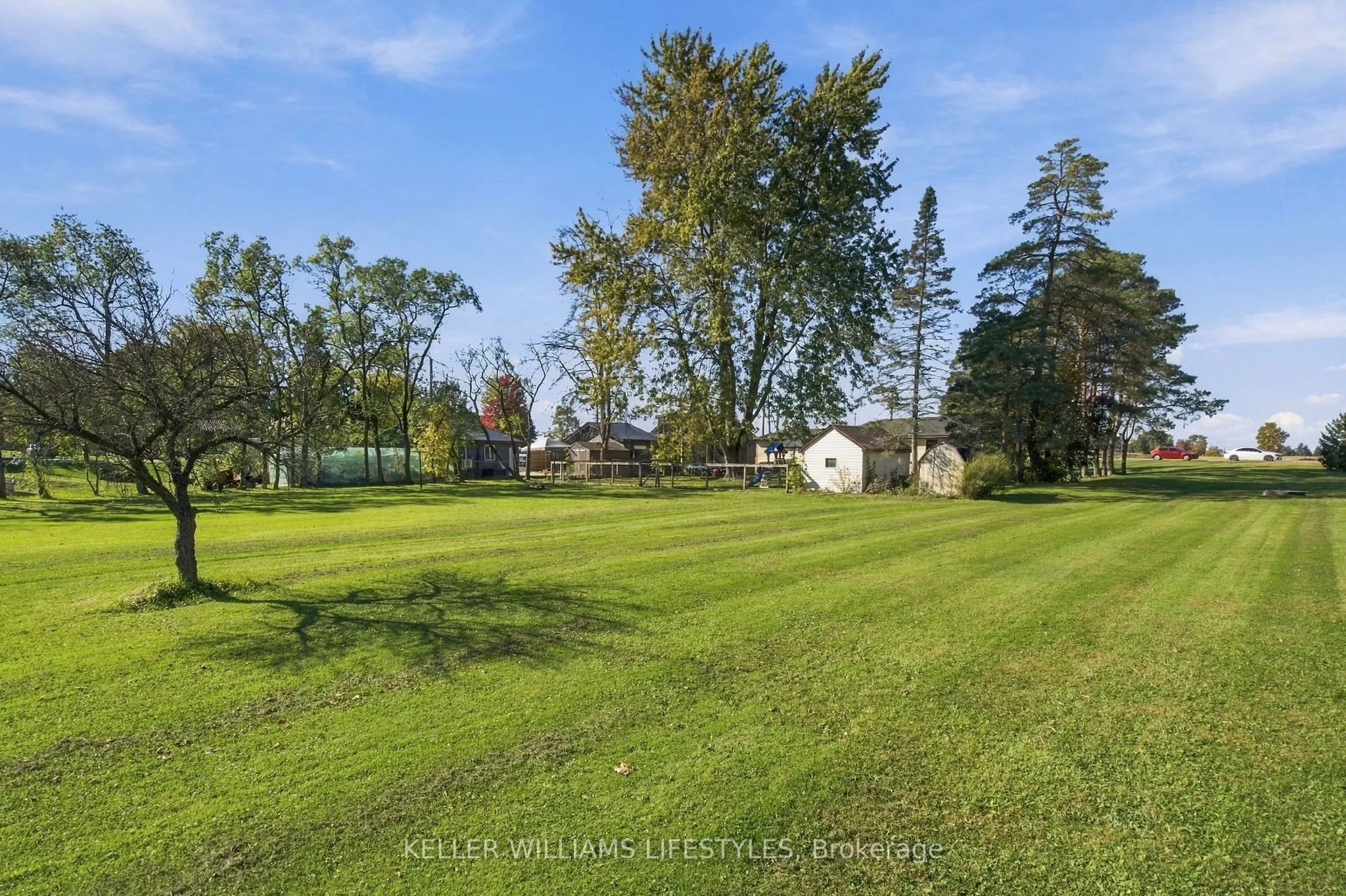 7512 FAIRVIEW Road