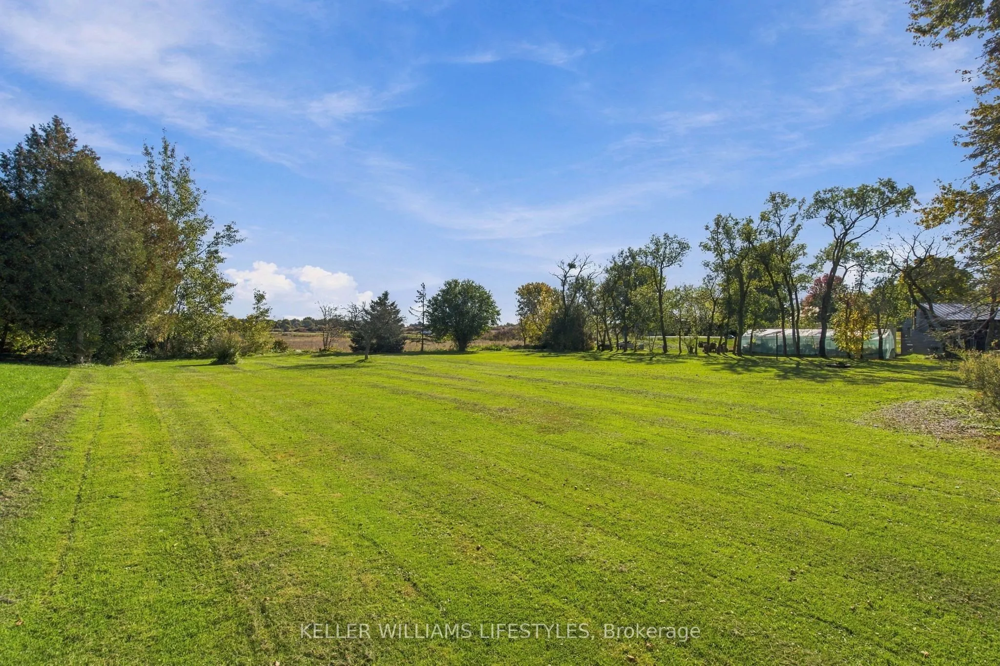 7512 FAIRVIEW Road