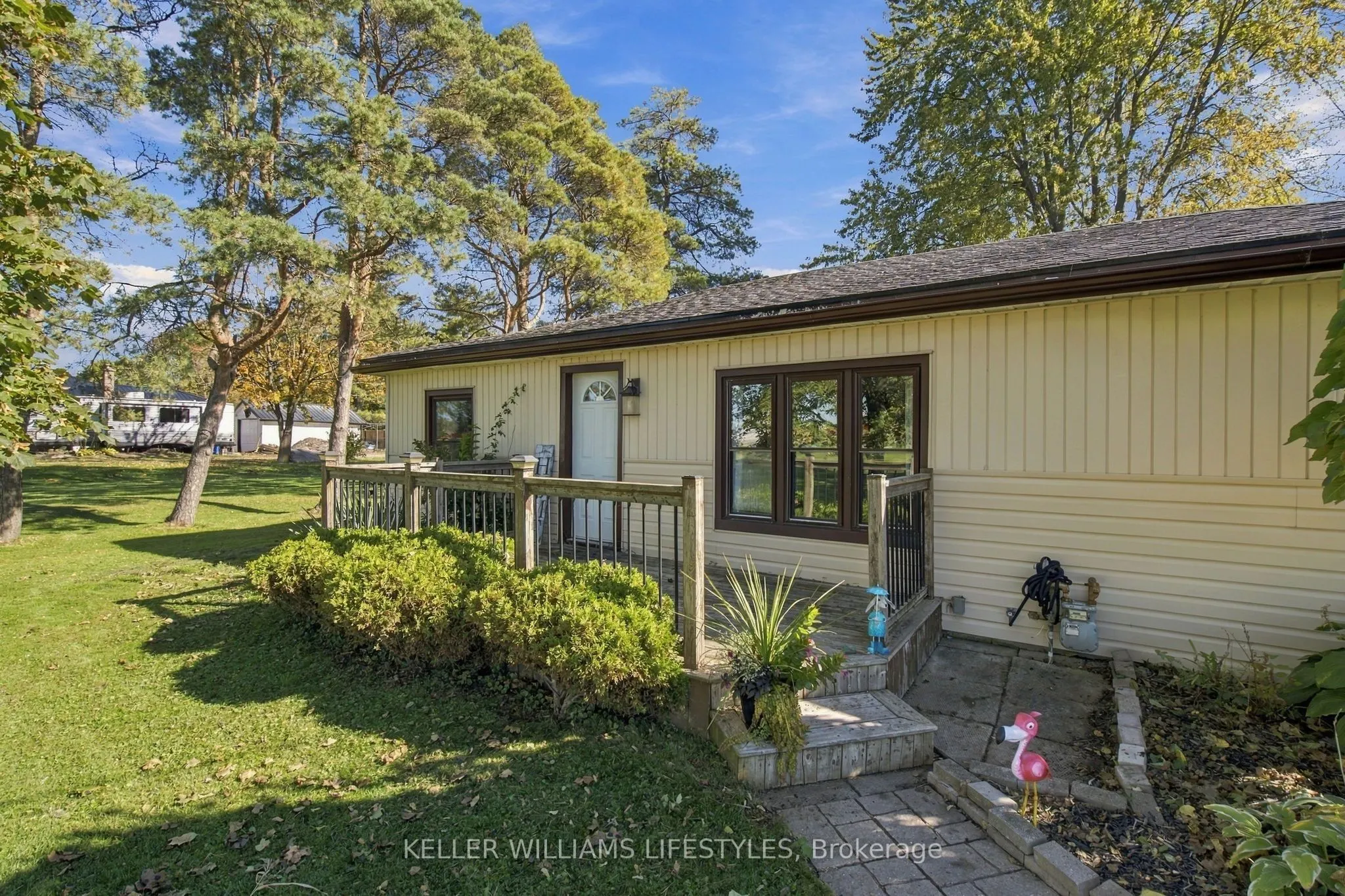7512 FAIRVIEW Road