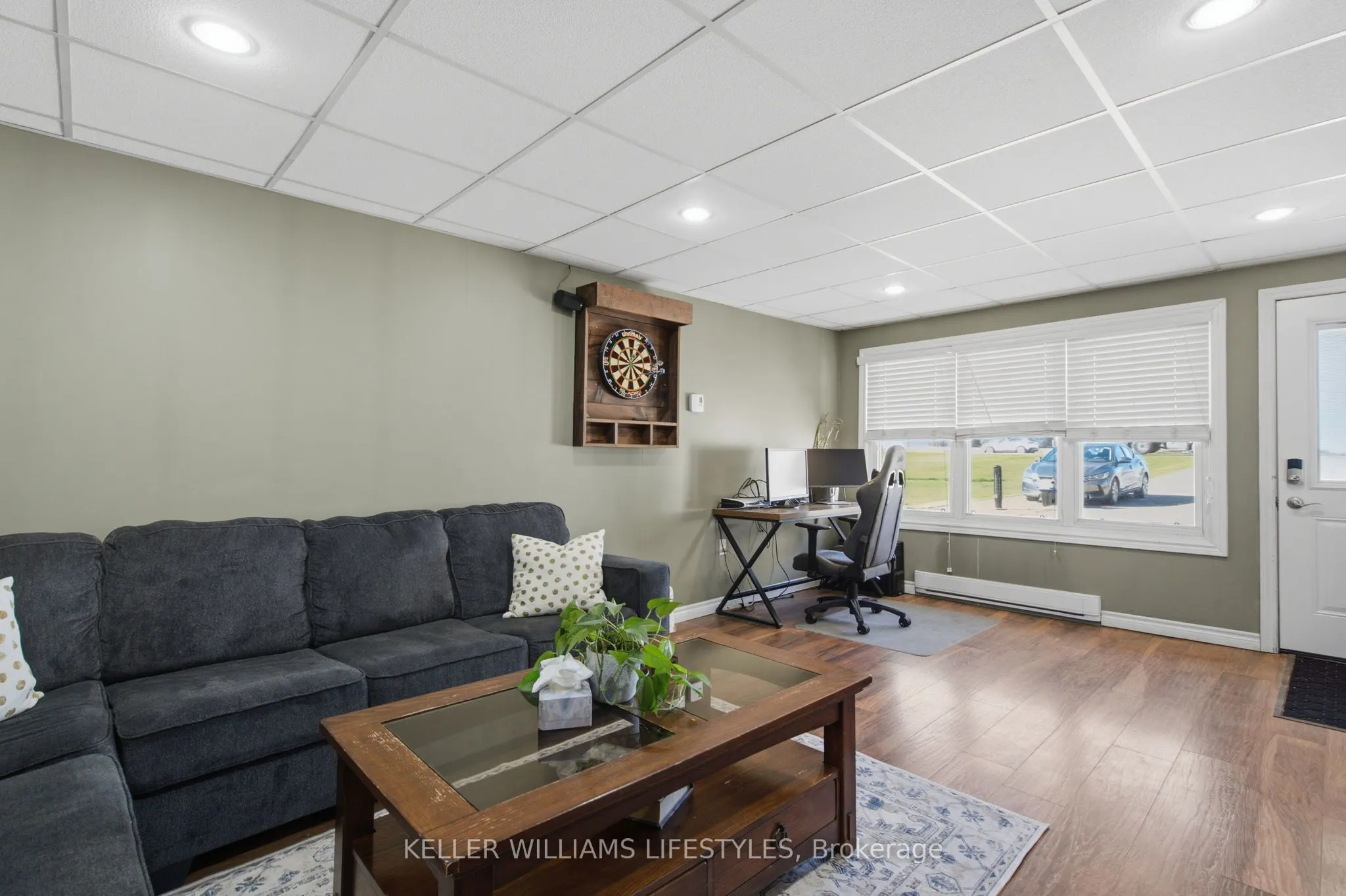 7512 FAIRVIEW Road