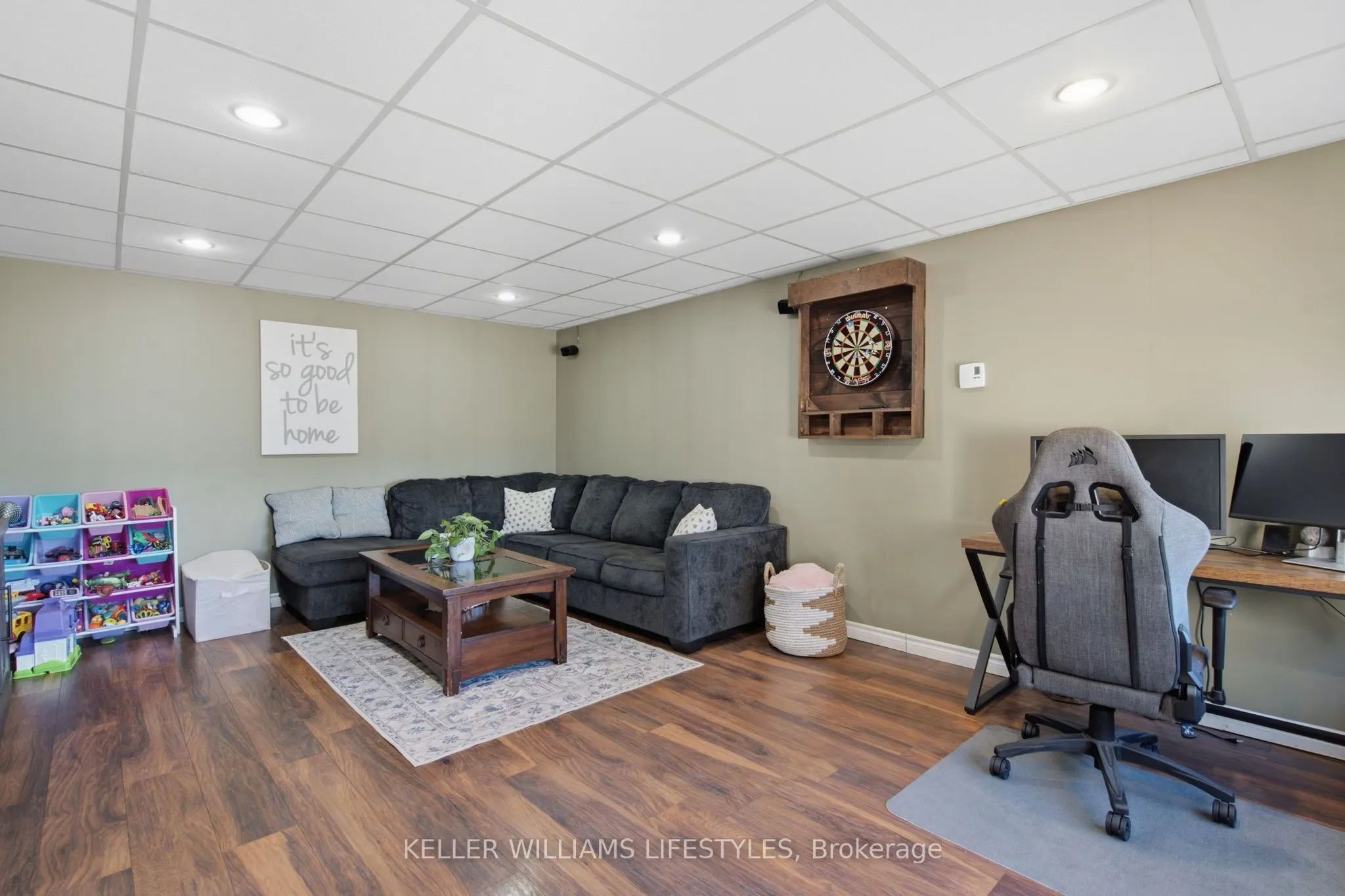 7512 FAIRVIEW Road