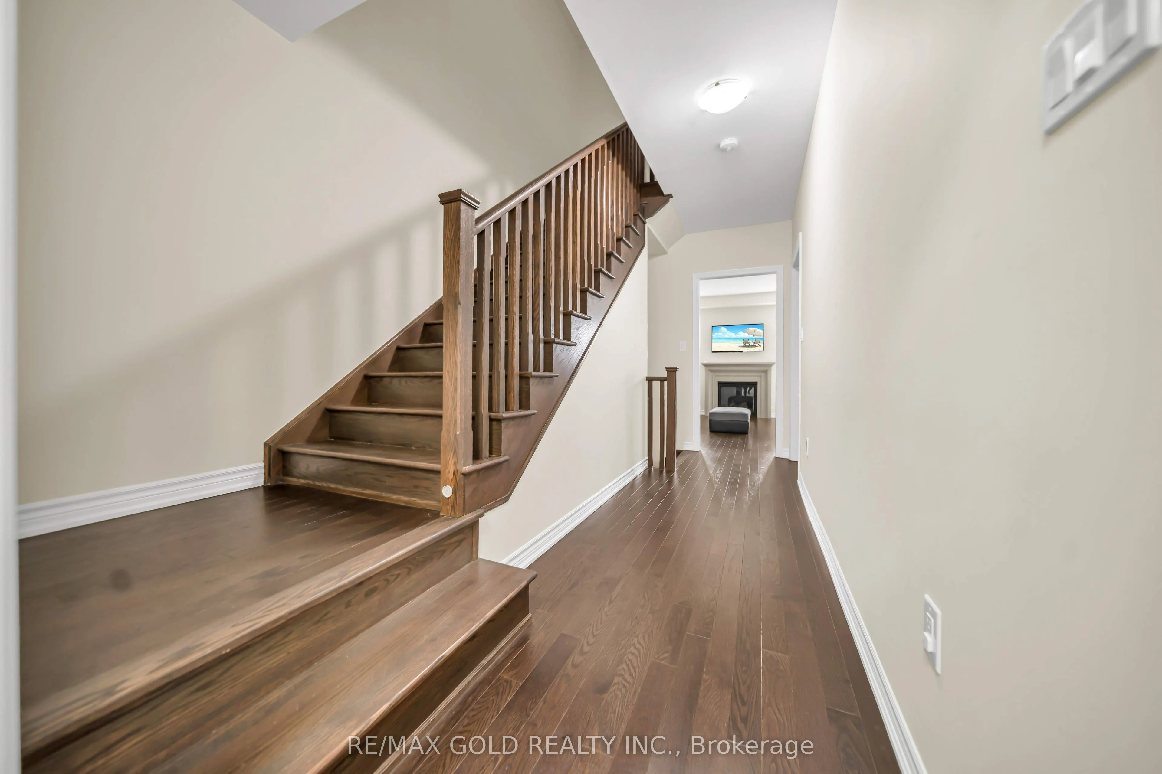 3 Capton Street