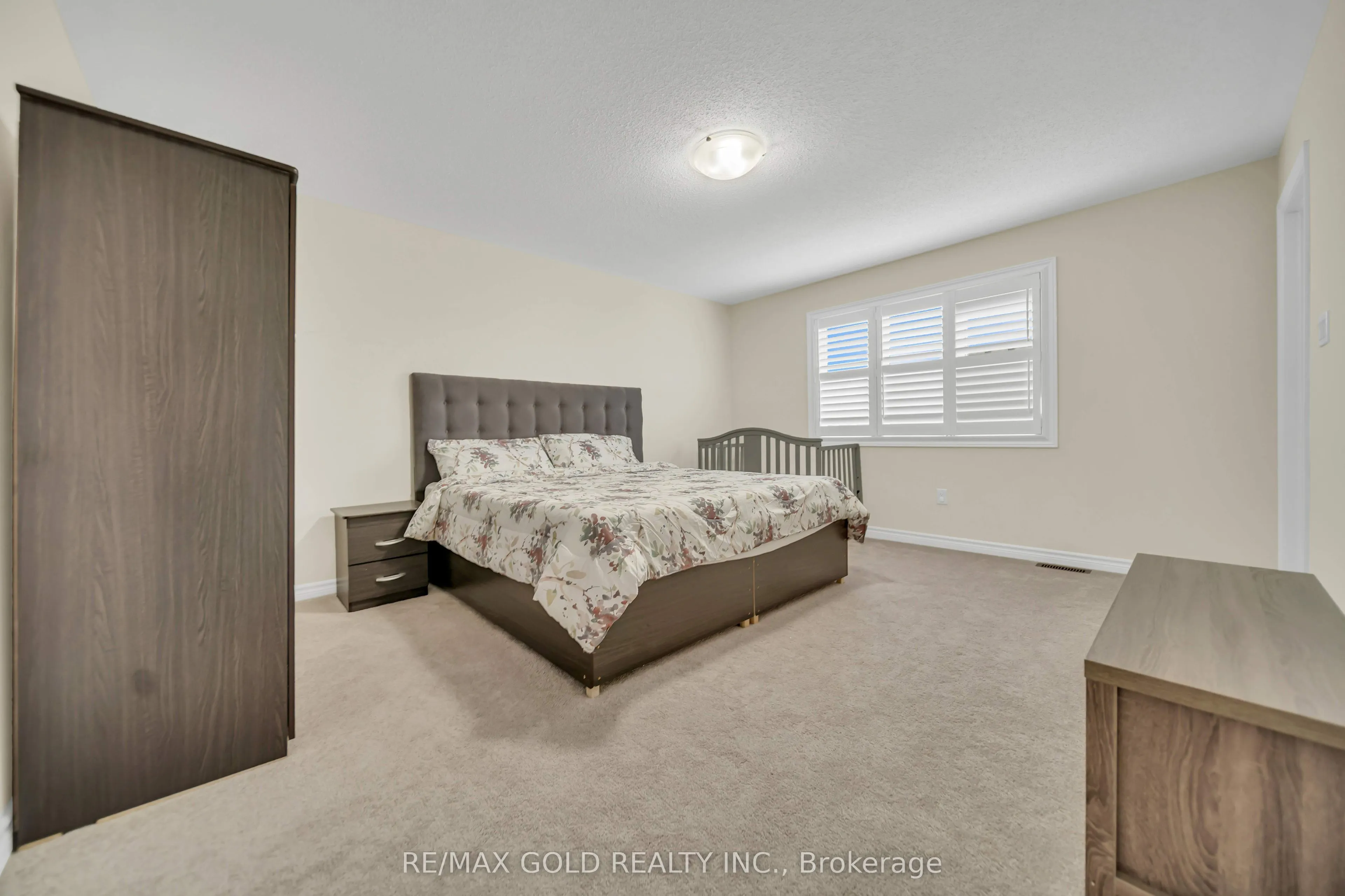 5 Capton Street