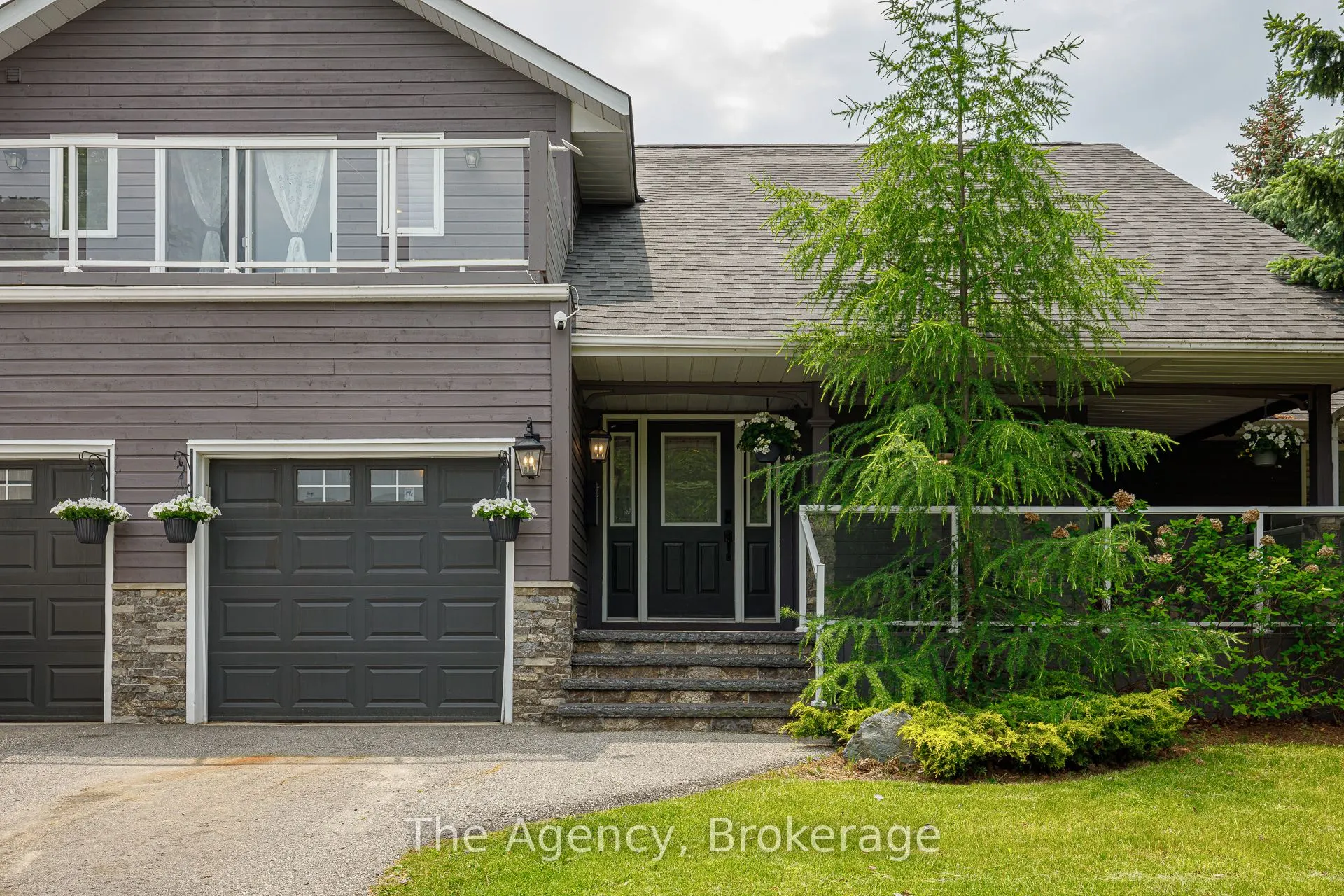 136 Grand Cypress Lane