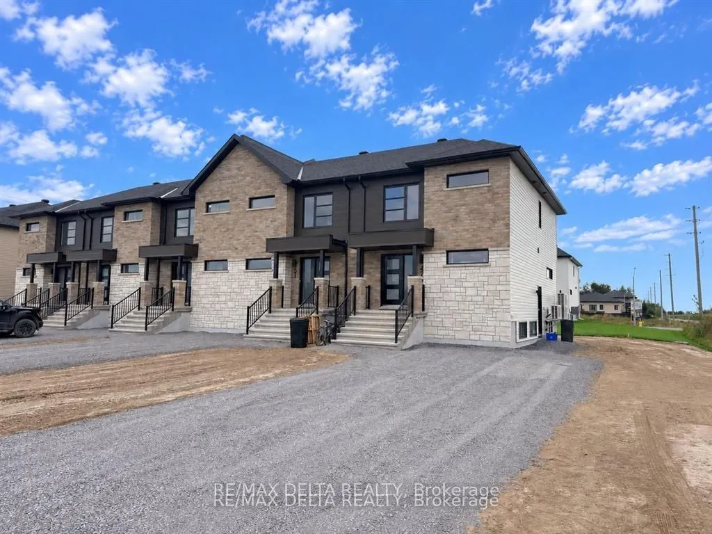 67 Carpe Street #A