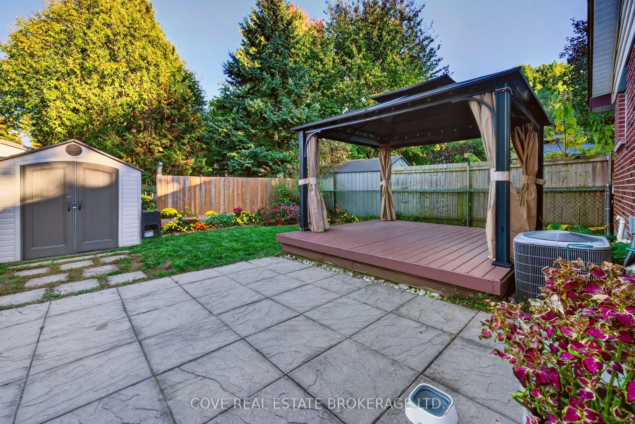 38 Ranchwood Crescent