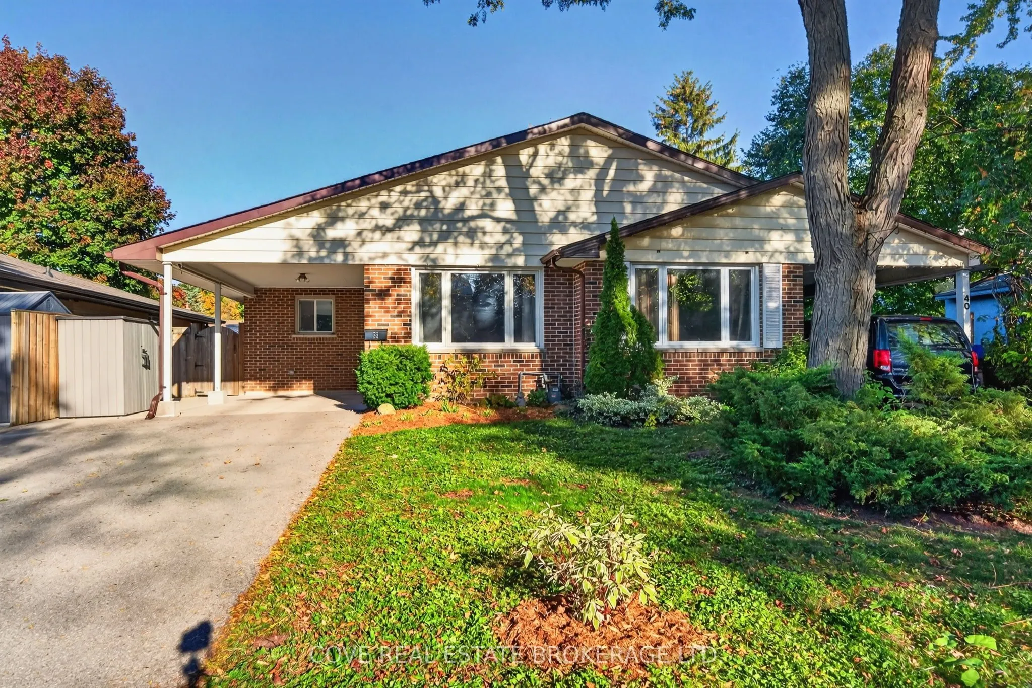 38 Ranchwood Crescent
