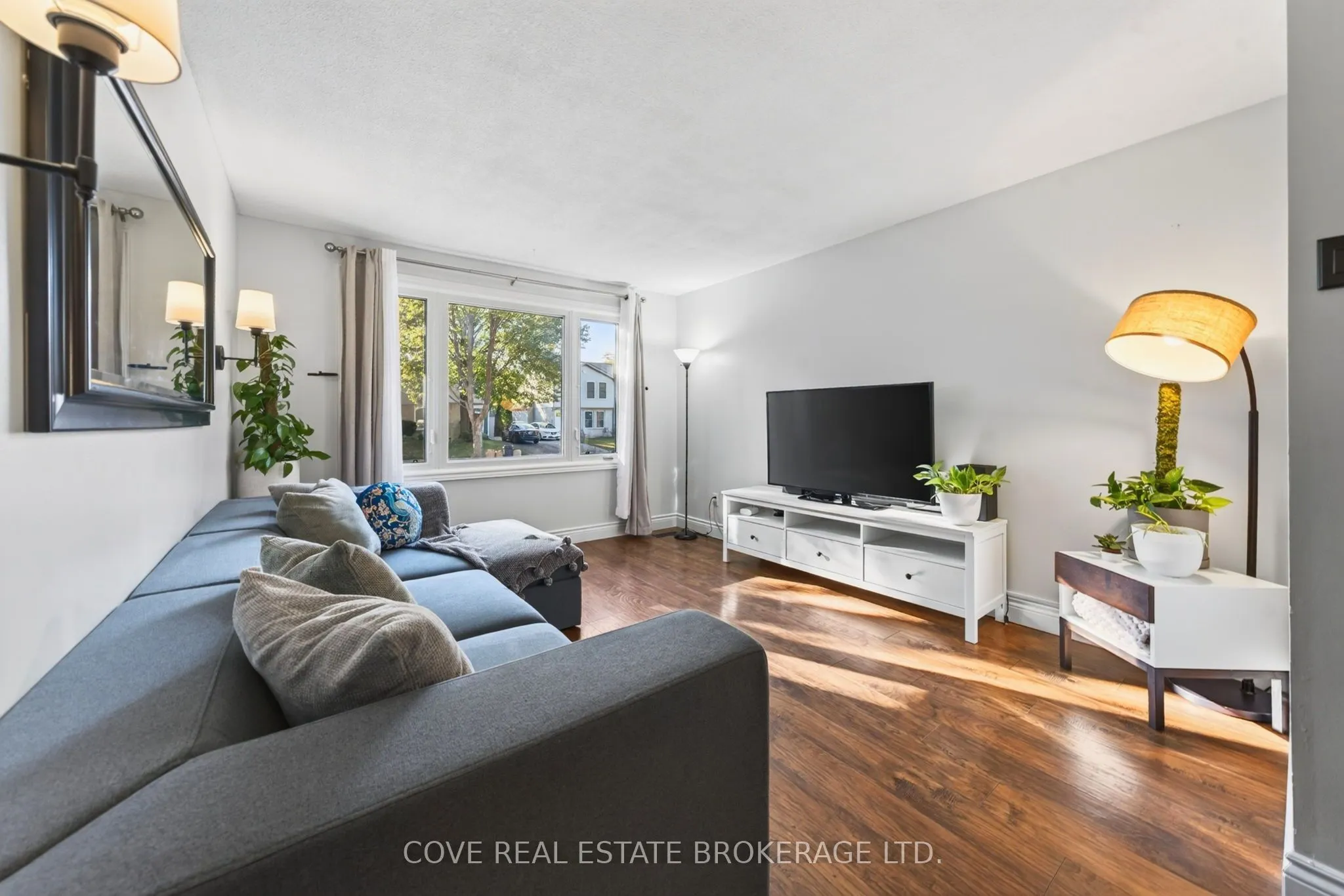 38 Ranchwood Crescent