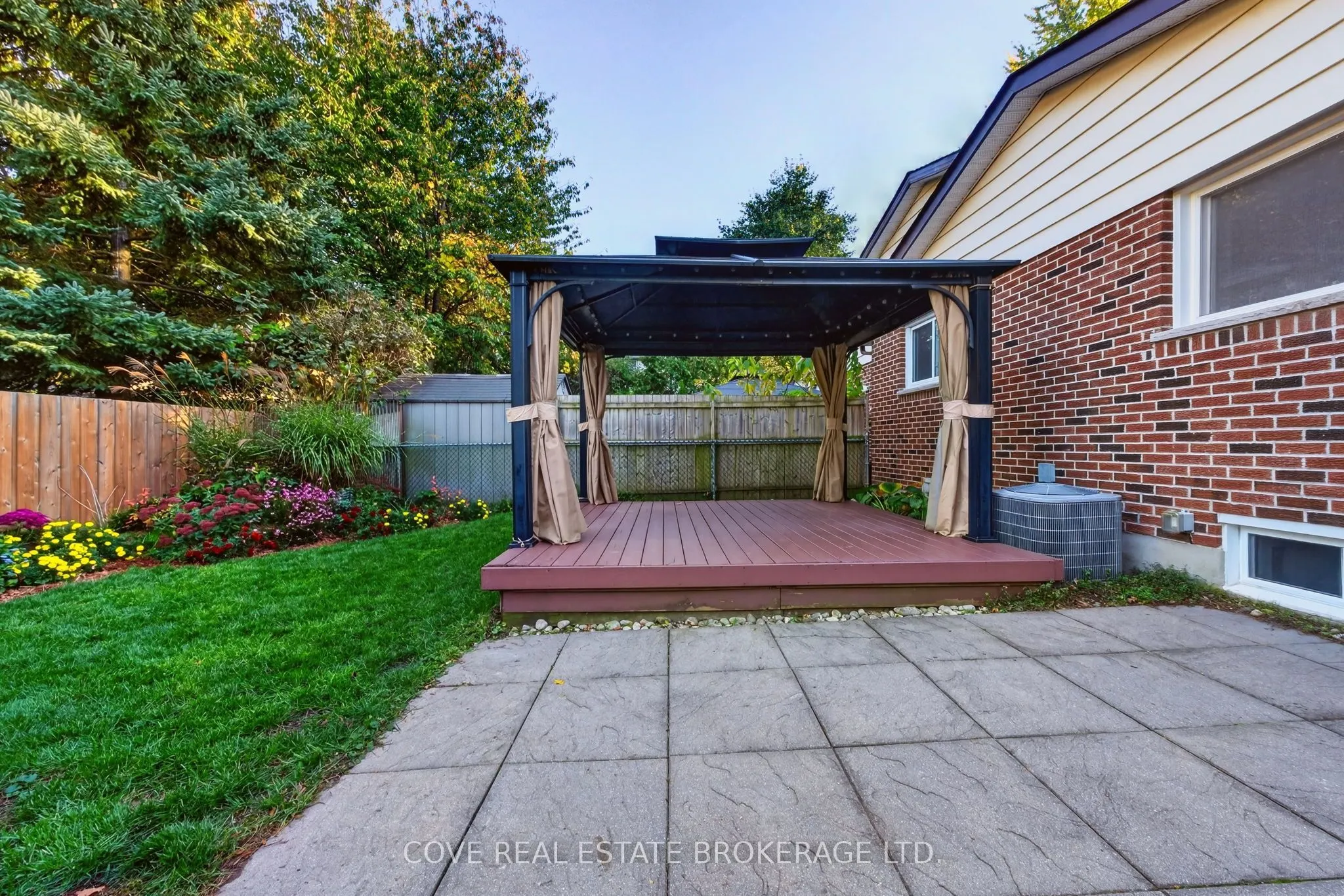 38 Ranchwood Crescent