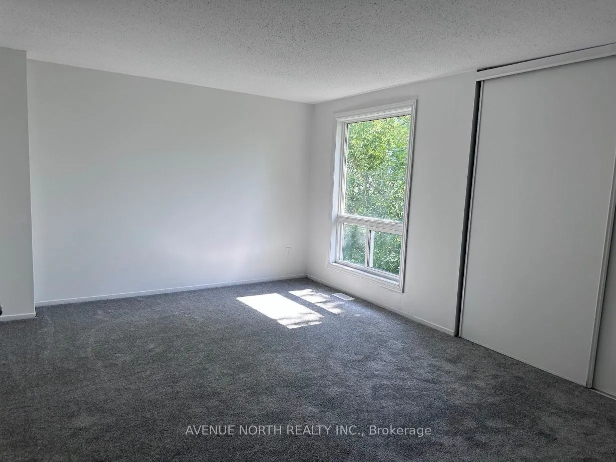 1370 Foxwell Street #7