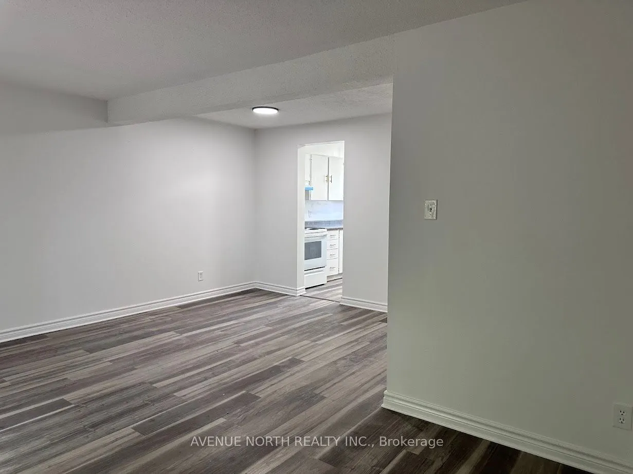 1370 Foxwell Street #7
