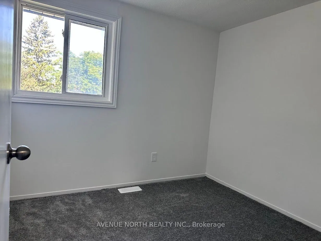 1370 Foxwell Street #7